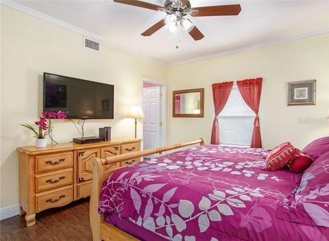 A home in TAMPA