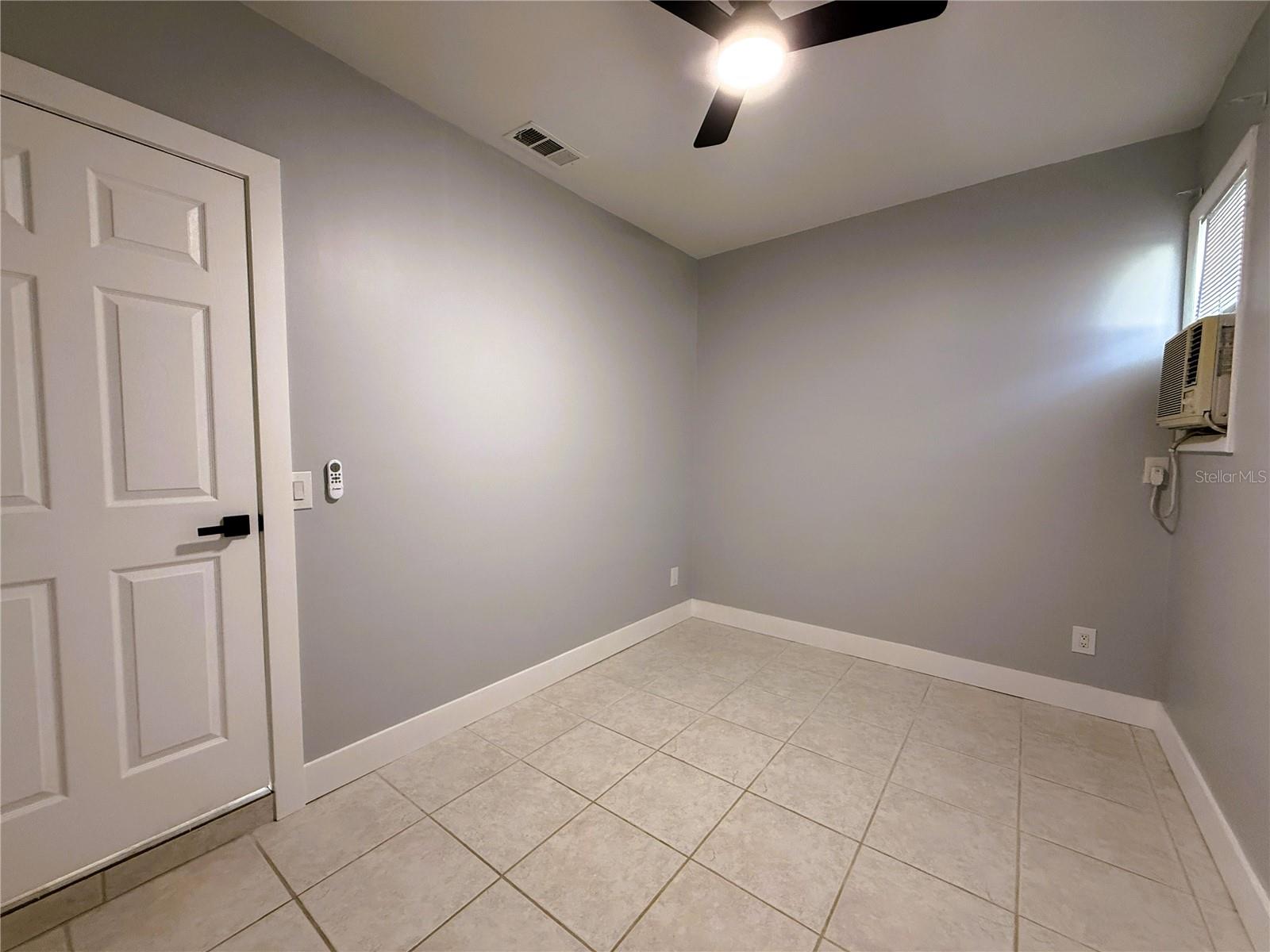 DOWNING SUB - Residential Lease