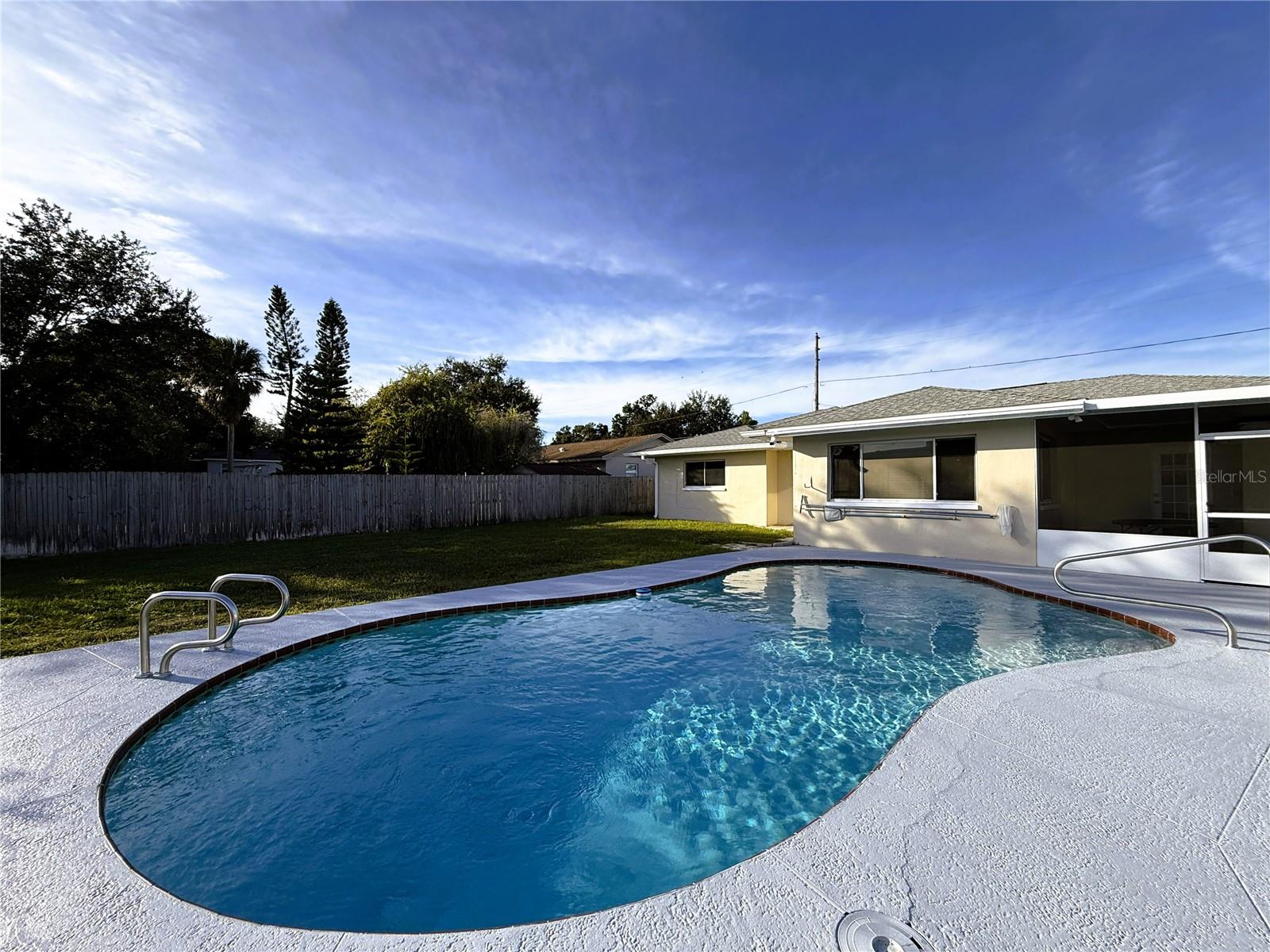 DOWNING SUB - Residential Lease