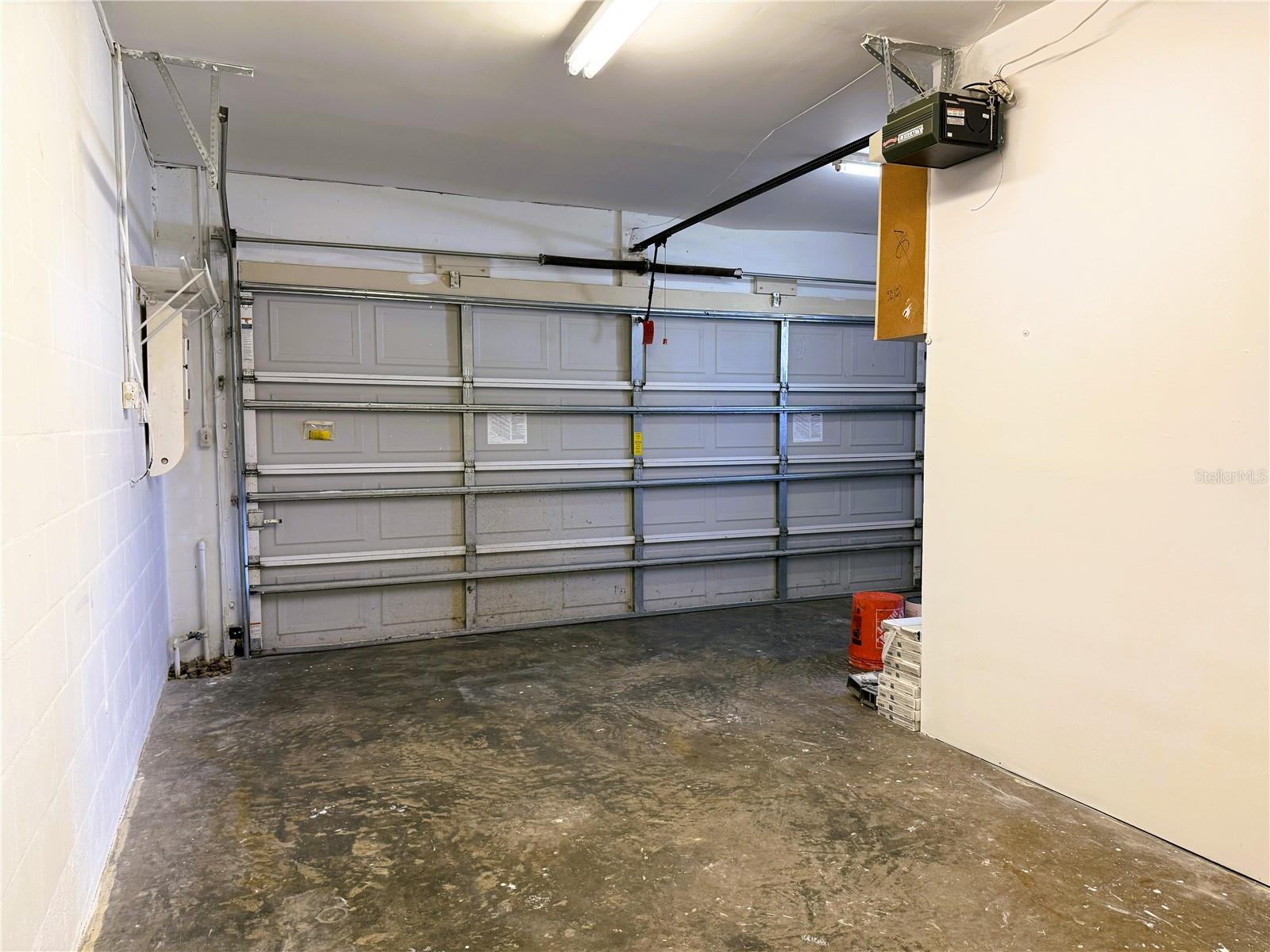 DOWNING SUB - Residential Lease