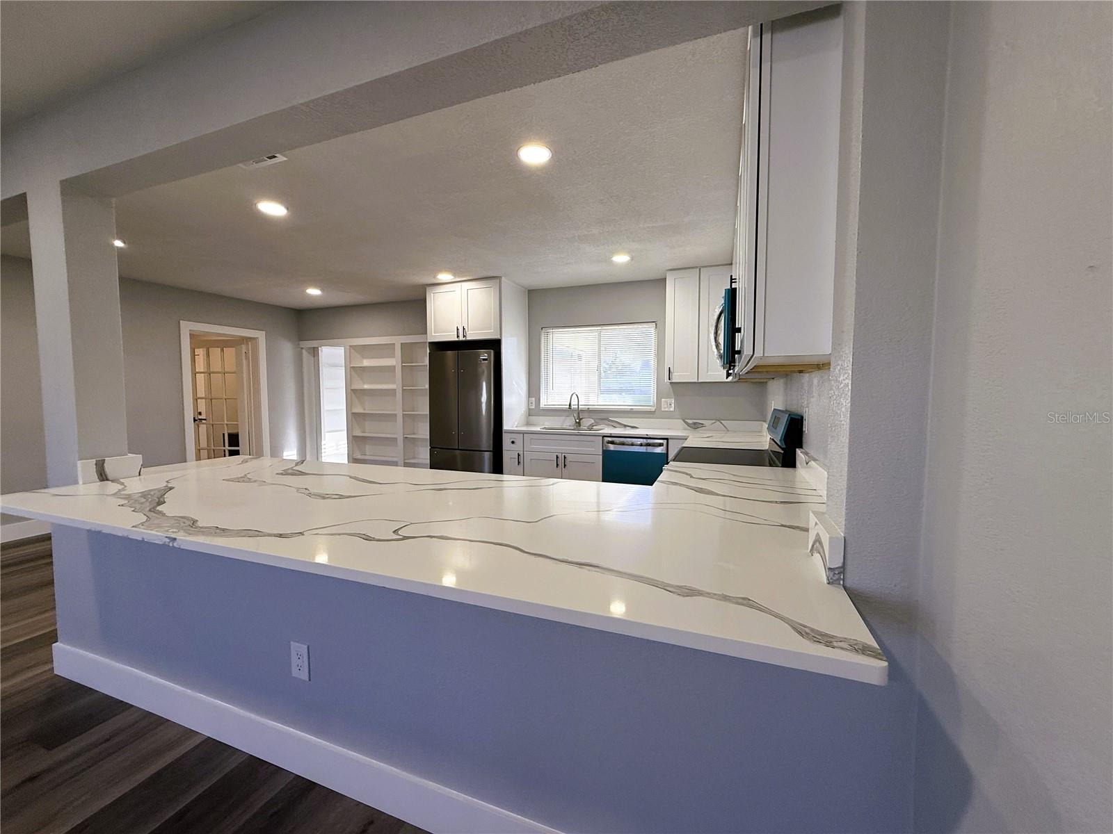 DOWNING SUB - Residential Lease