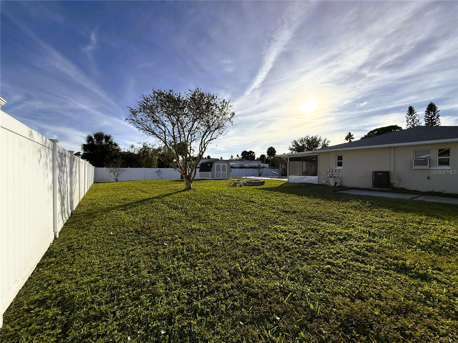 DOWNING SUB - Residential Lease