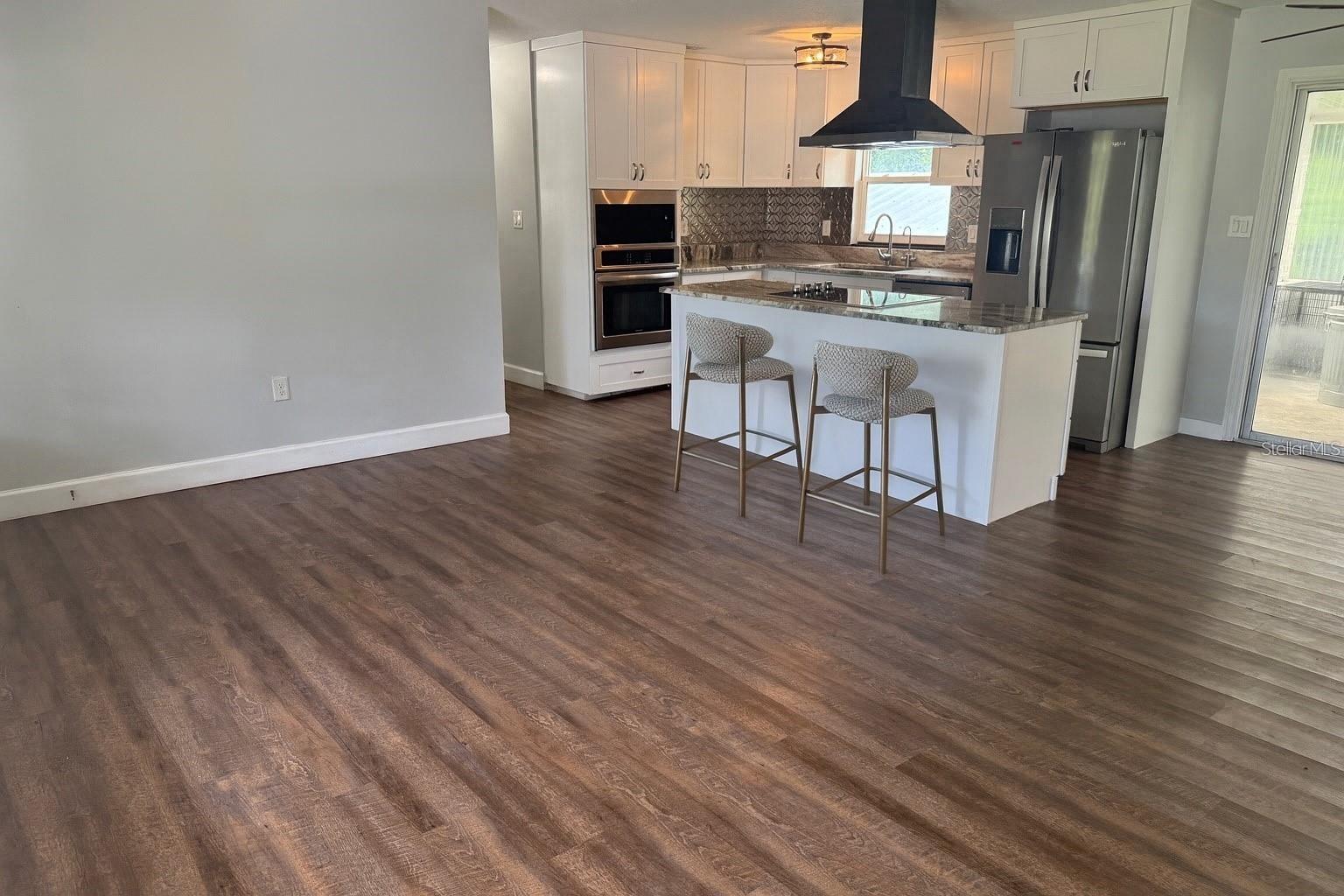 RAINBOW RIDGE - Residential
