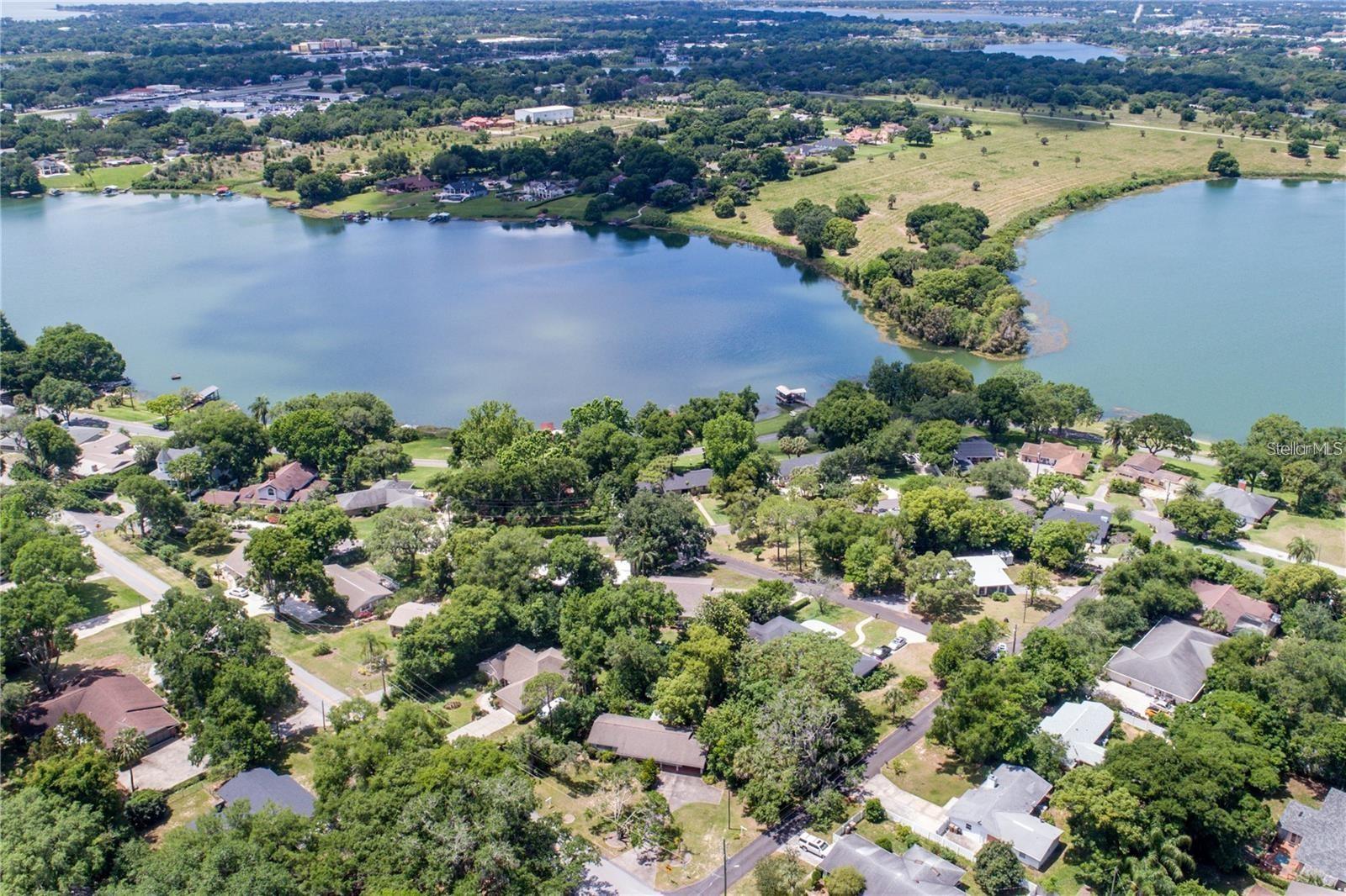 2304 COUNTRY CLUB ROAD
