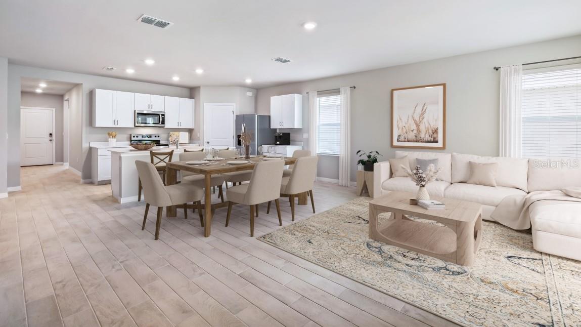 CORAL LAKES - CORAL CREEK - Residential