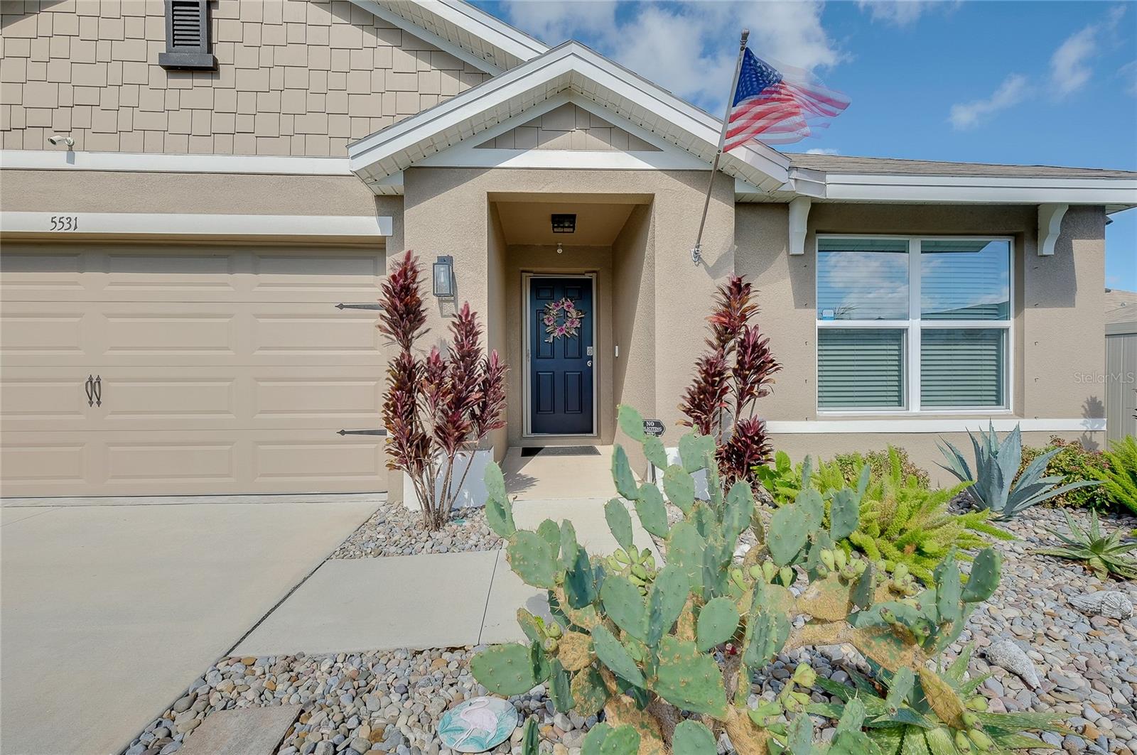 5531 FLAGSTONE TRAIL