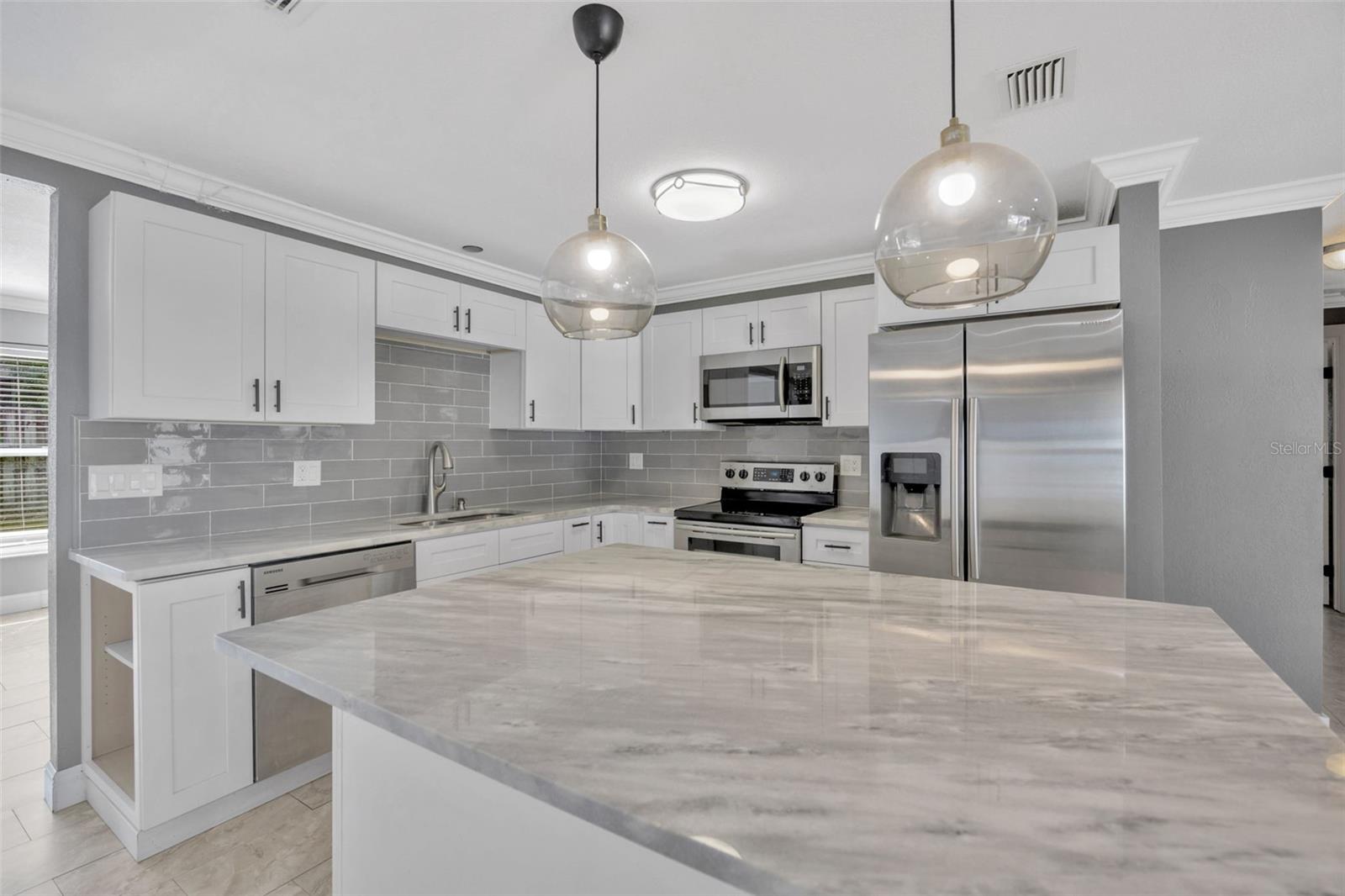 SEVEN SPGS HOMES - Residential