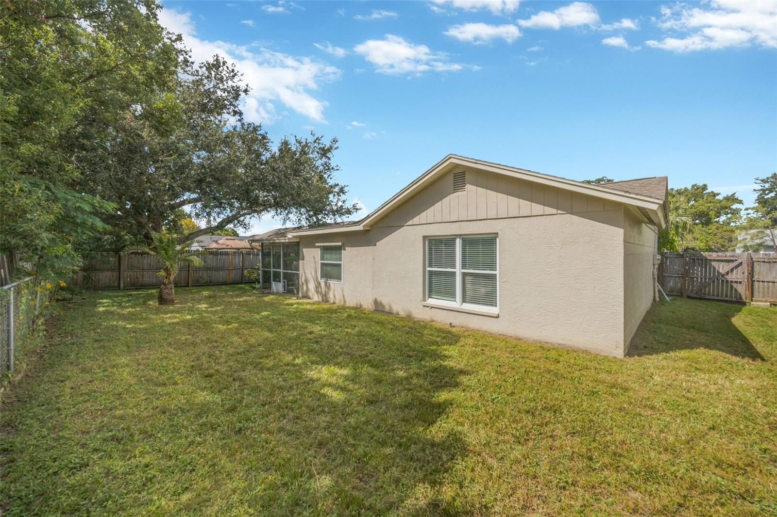 SEVEN SPGS HOMES - Residential