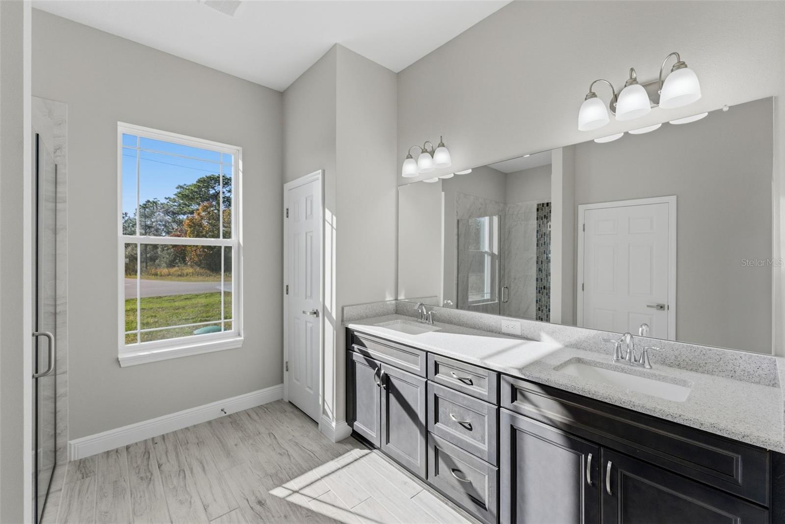 CITRUS SPGS UNIT 11 - Residential