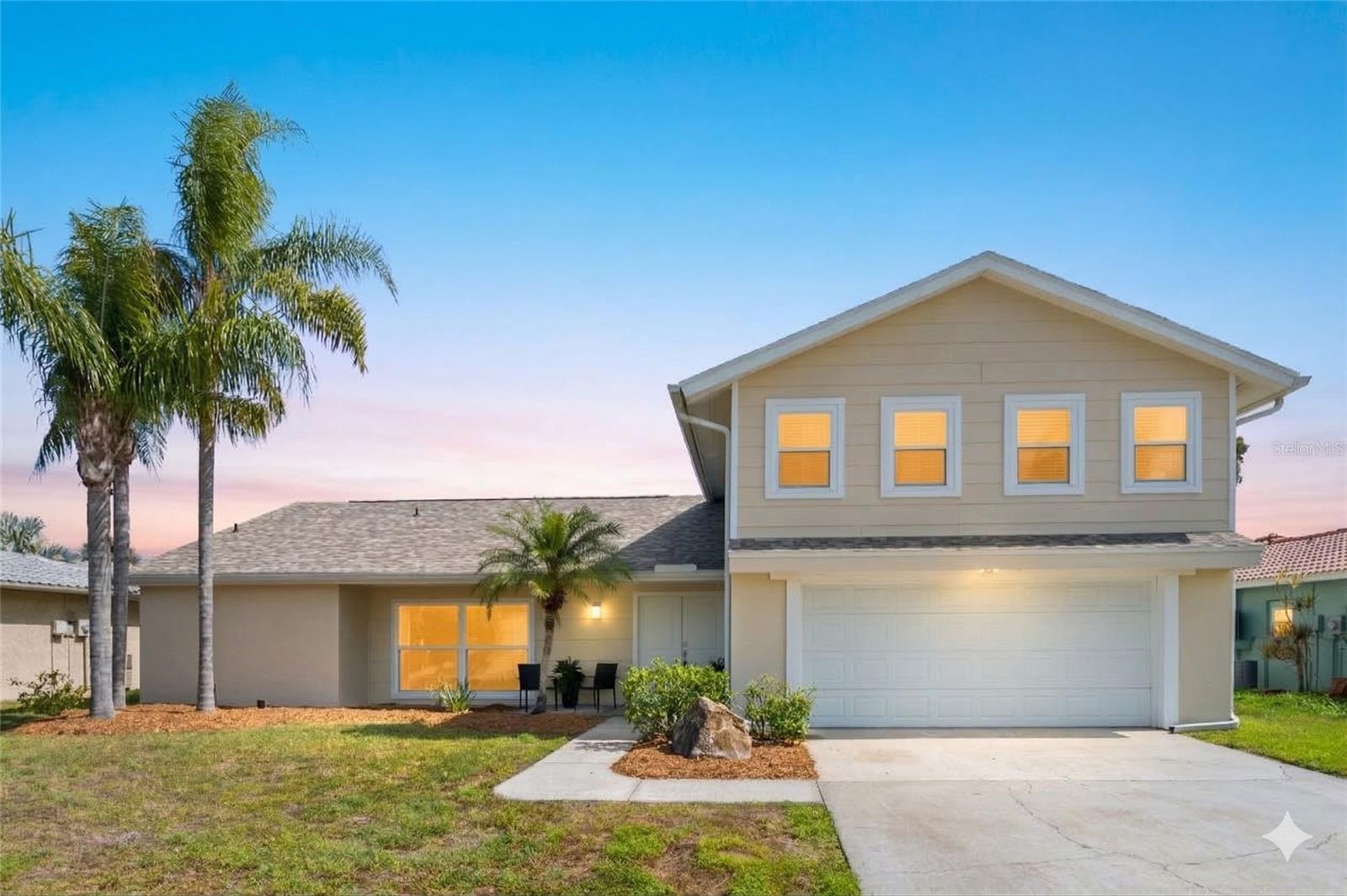 FLOR A MAR - Residential