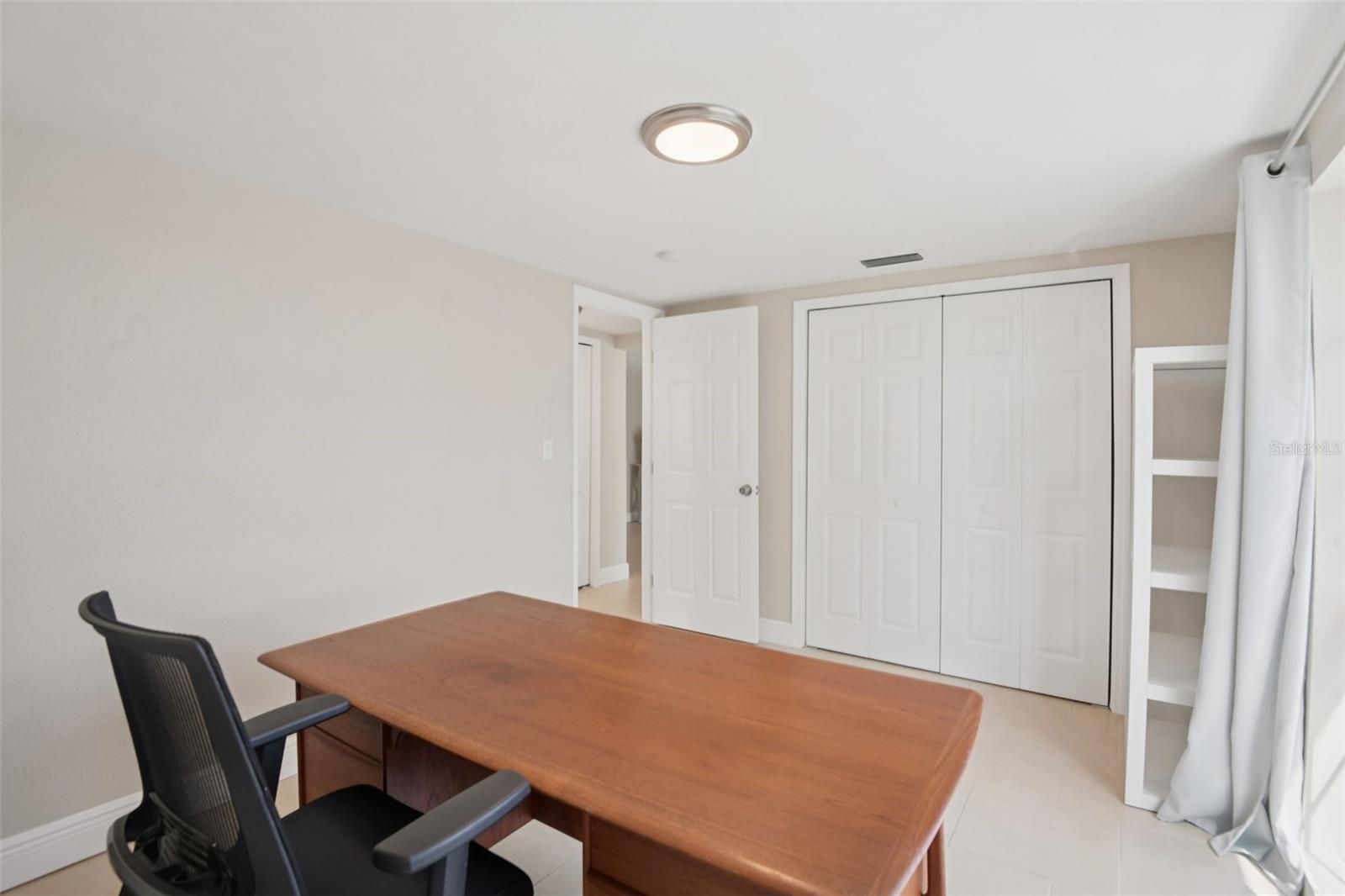 FLOR A MAR - Residential