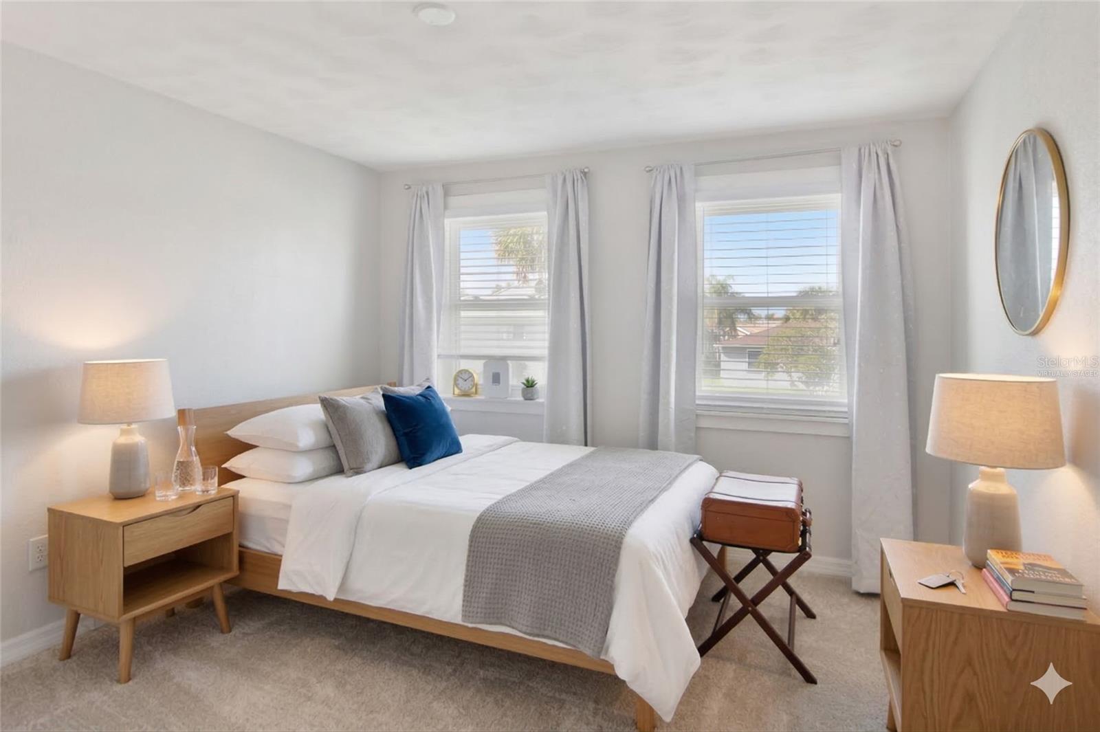 FLOR A MAR - Residential