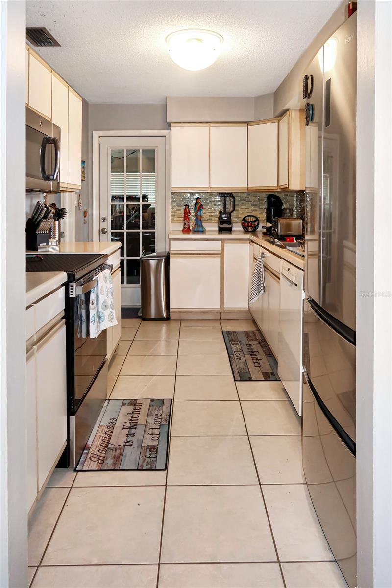 PINELLAS TERRACE - Residential