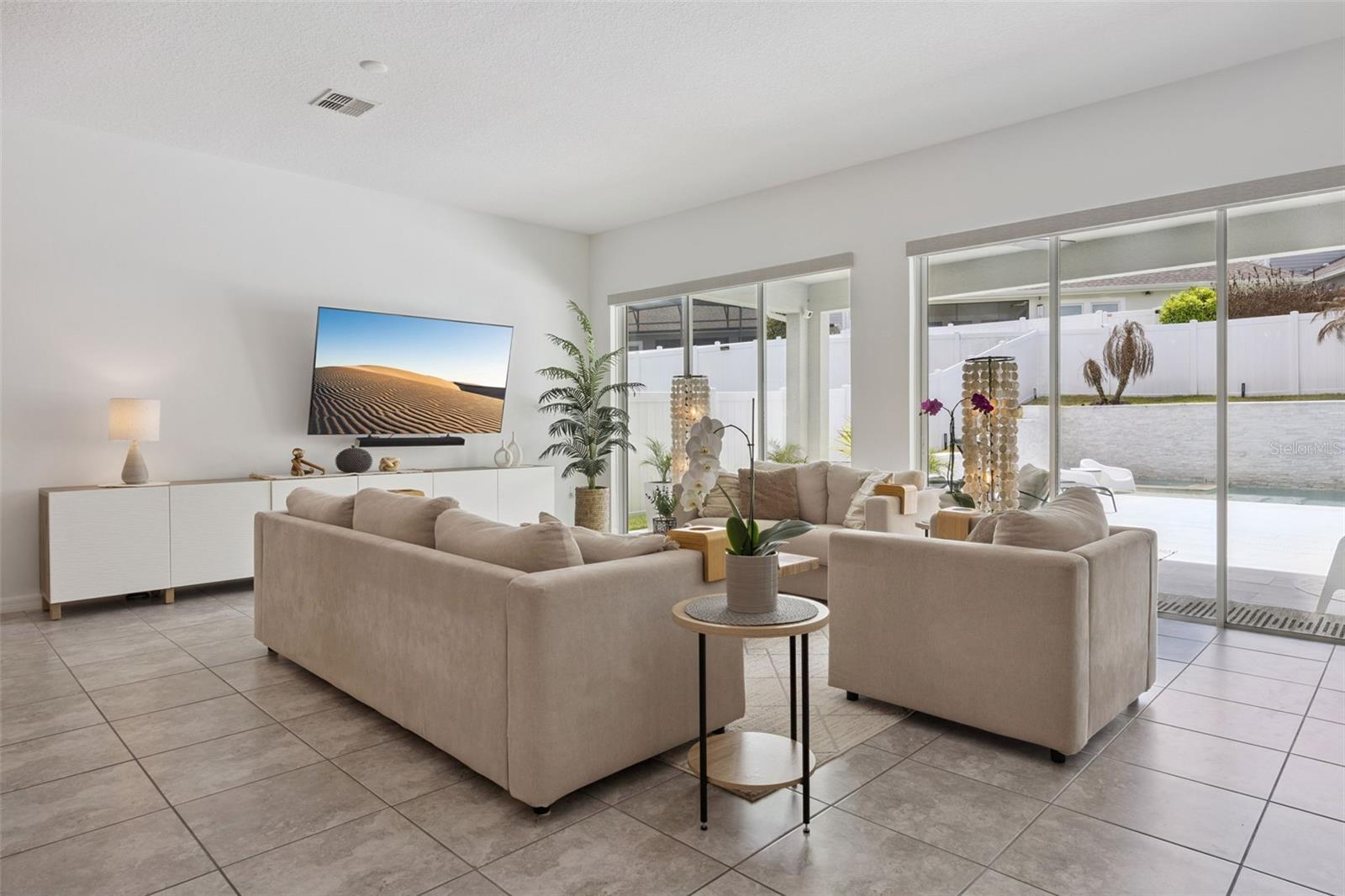 WINDING BAY PH 1B - Residential