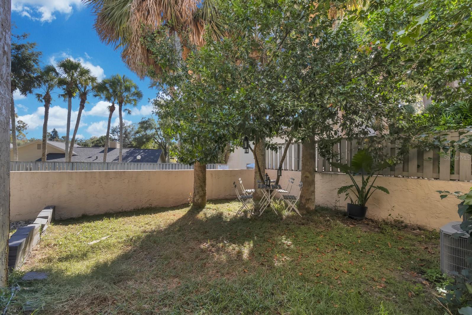 WEKIVA VILLAS CONDO - Residential