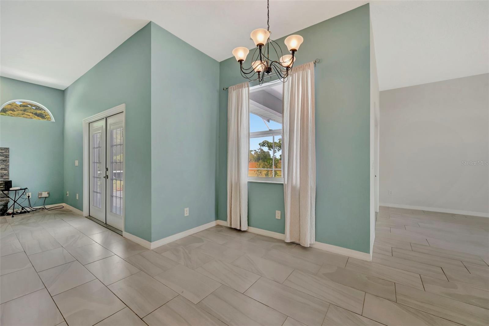 WILLOW OAKS - Residential