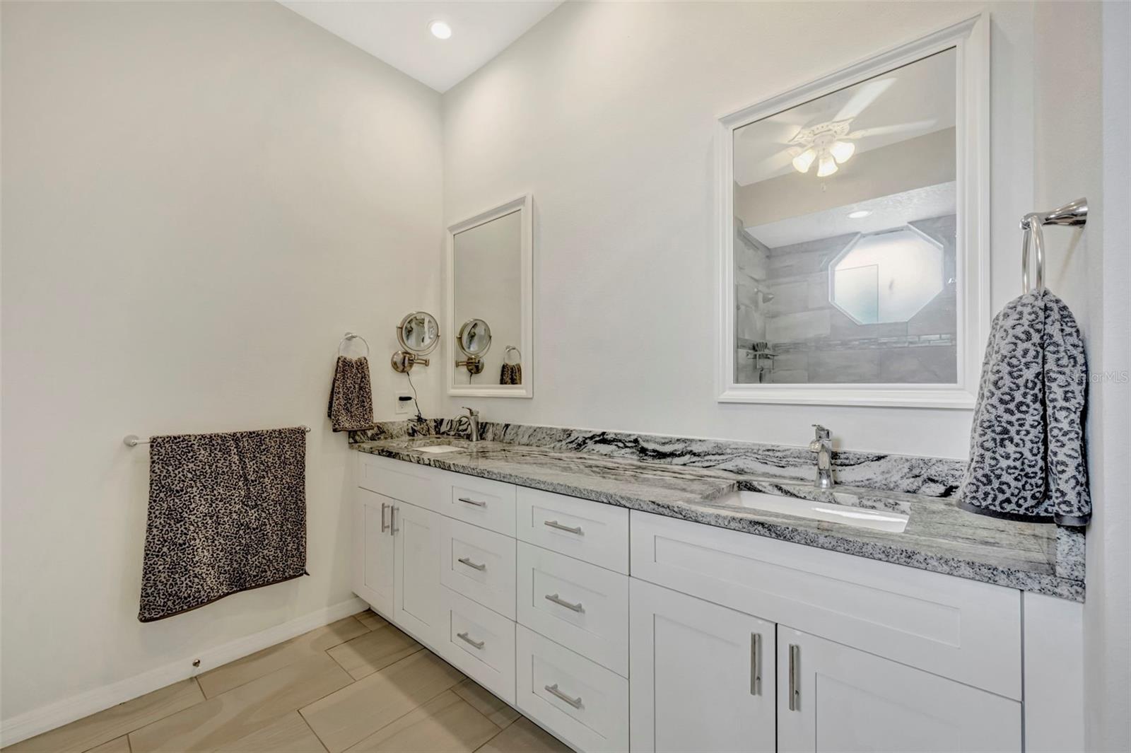 WILLOW OAKS - Residential