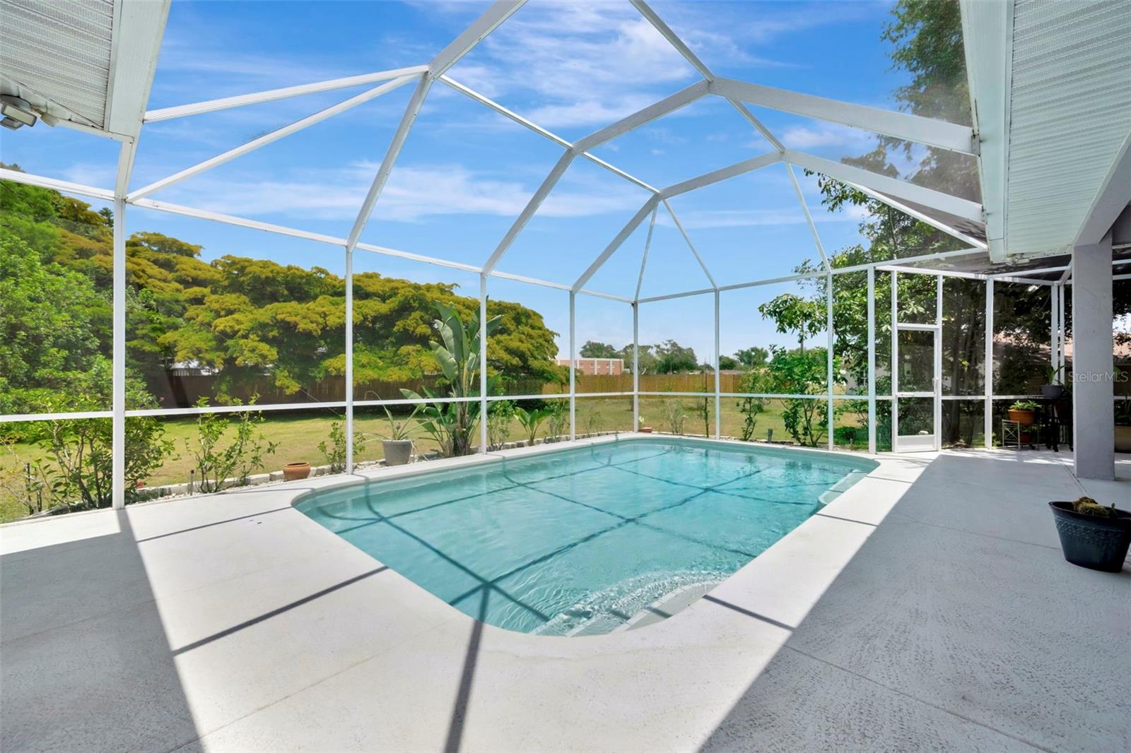WILLOW OAKS - Residential