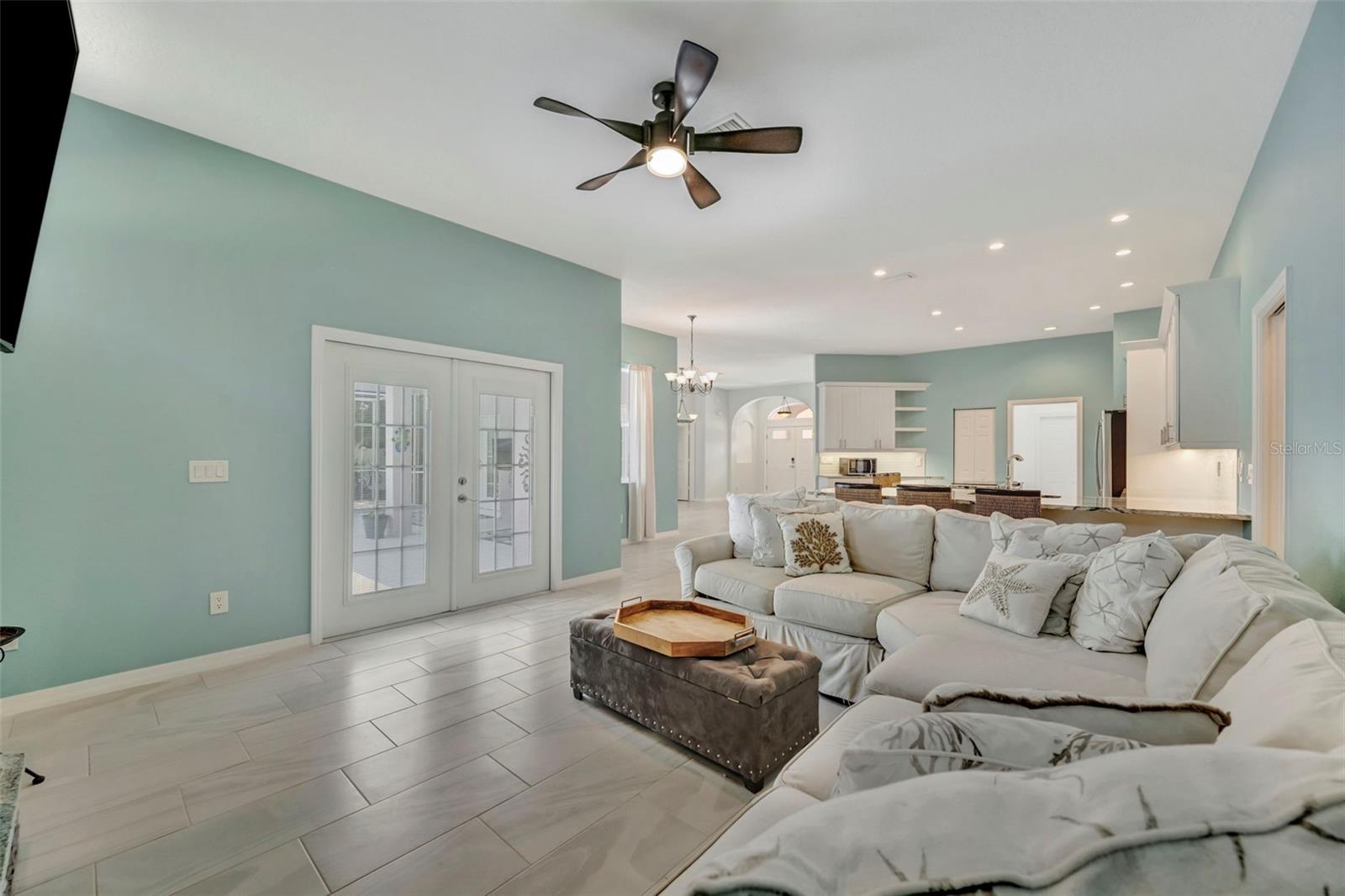 WILLOW OAKS - Residential