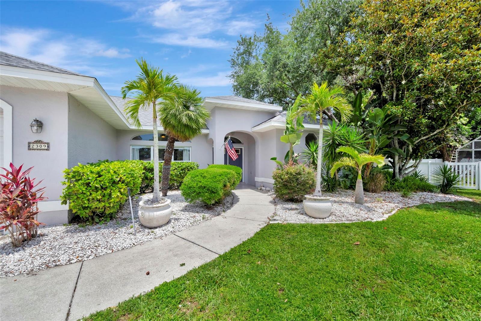 WILLOW OAKS - Residential