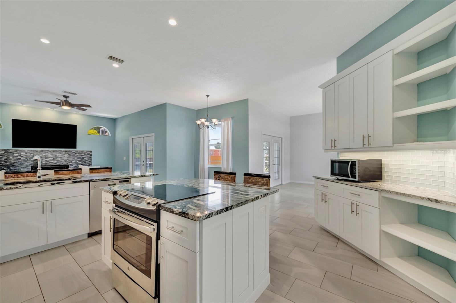 WILLOW OAKS - Residential