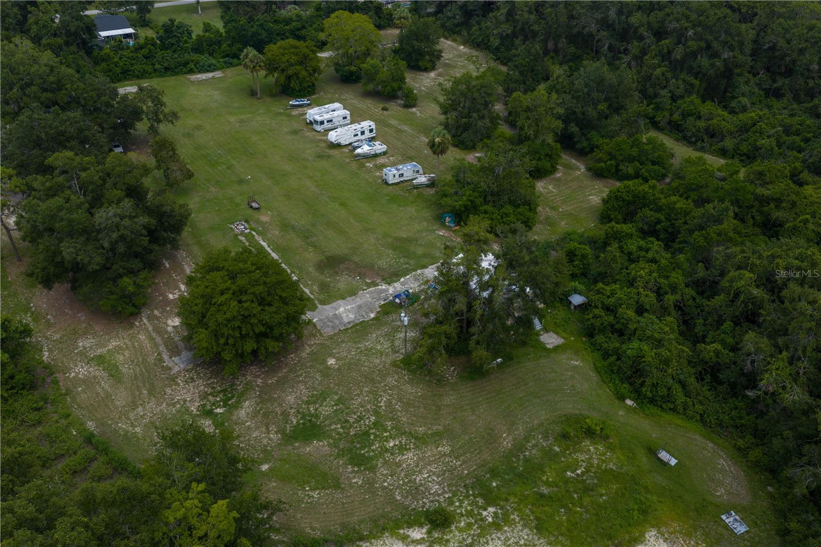 POTTERFIELD GARDENS ACRES - Land