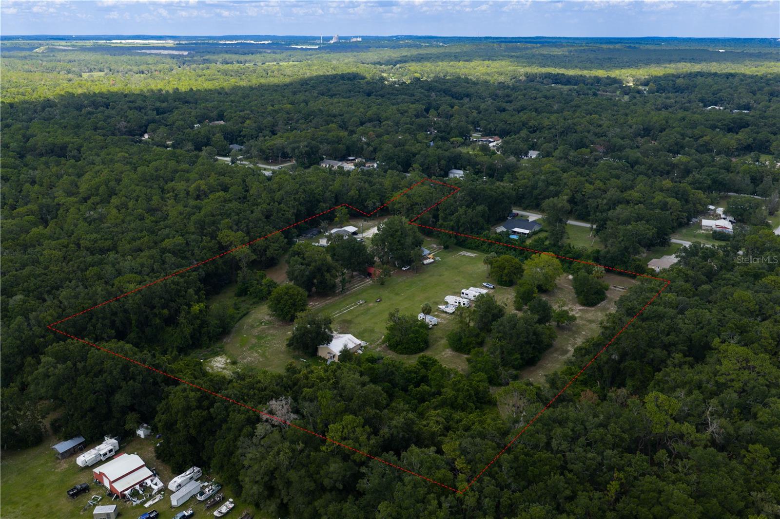 POTTERFIELD GARDENS ACRES - Land