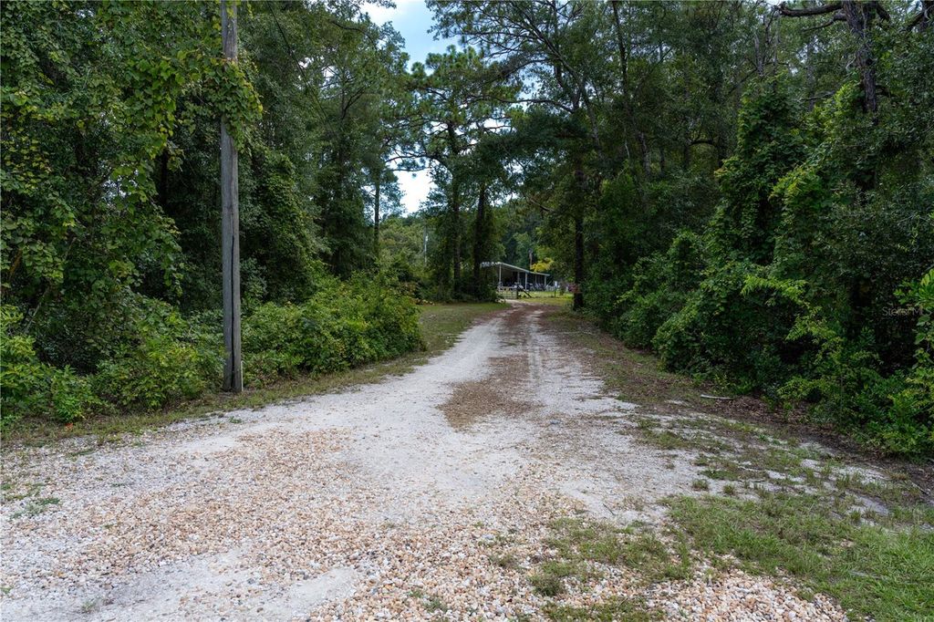Photo of 8147 Cresap Street, Brooksville, FL 34613 (MLS # TB8412609)