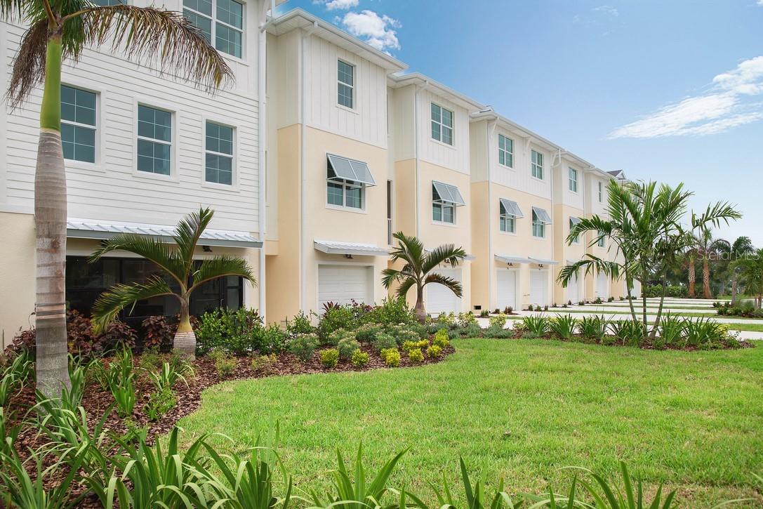 TOWNHOMES OF SEMINOLE ISLE - Residential