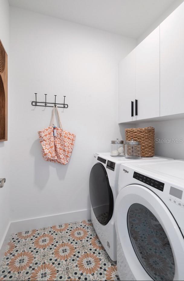 TOWNHOMES OF SEMINOLE ISLE - Residential