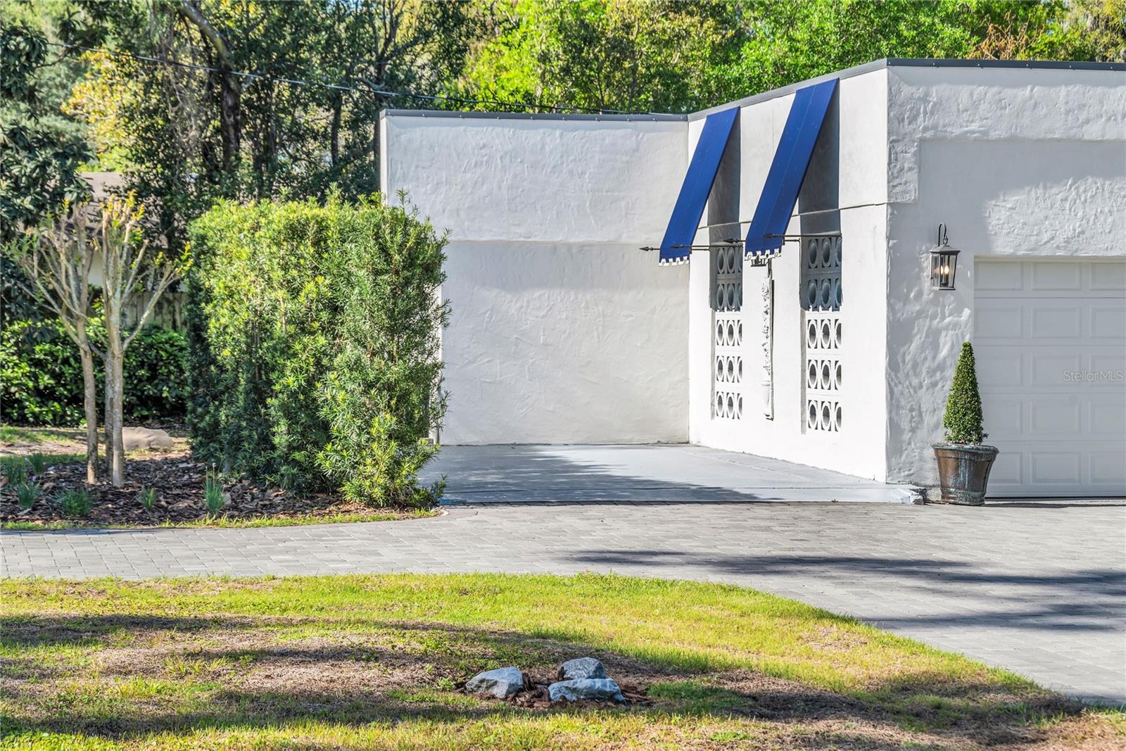 LIVINGSTON - Residential