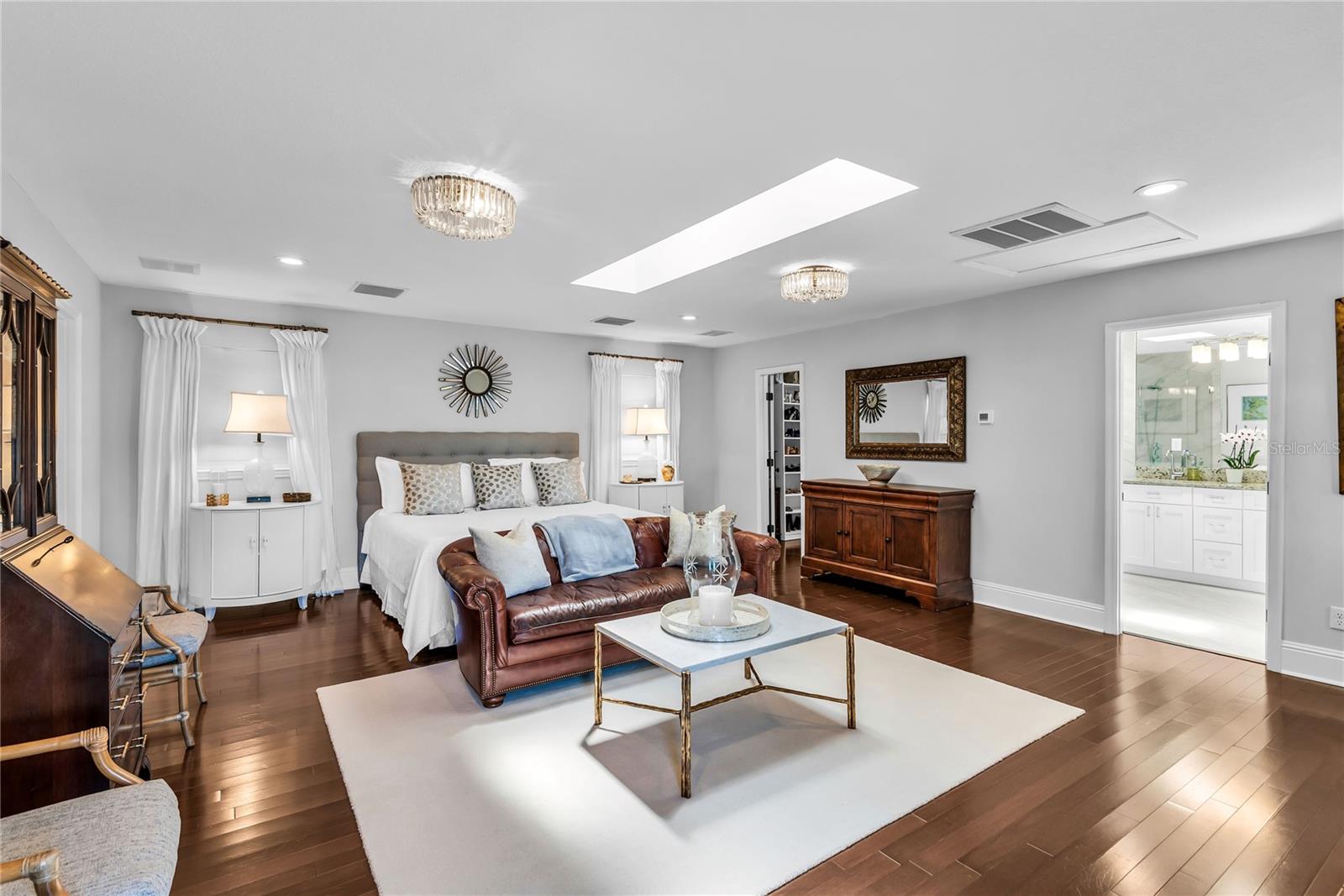 LIVINGSTON - Residential