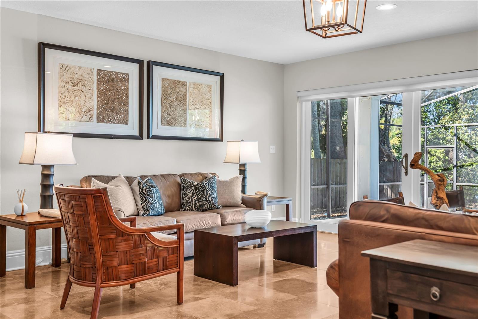 LIVINGSTON - Residential