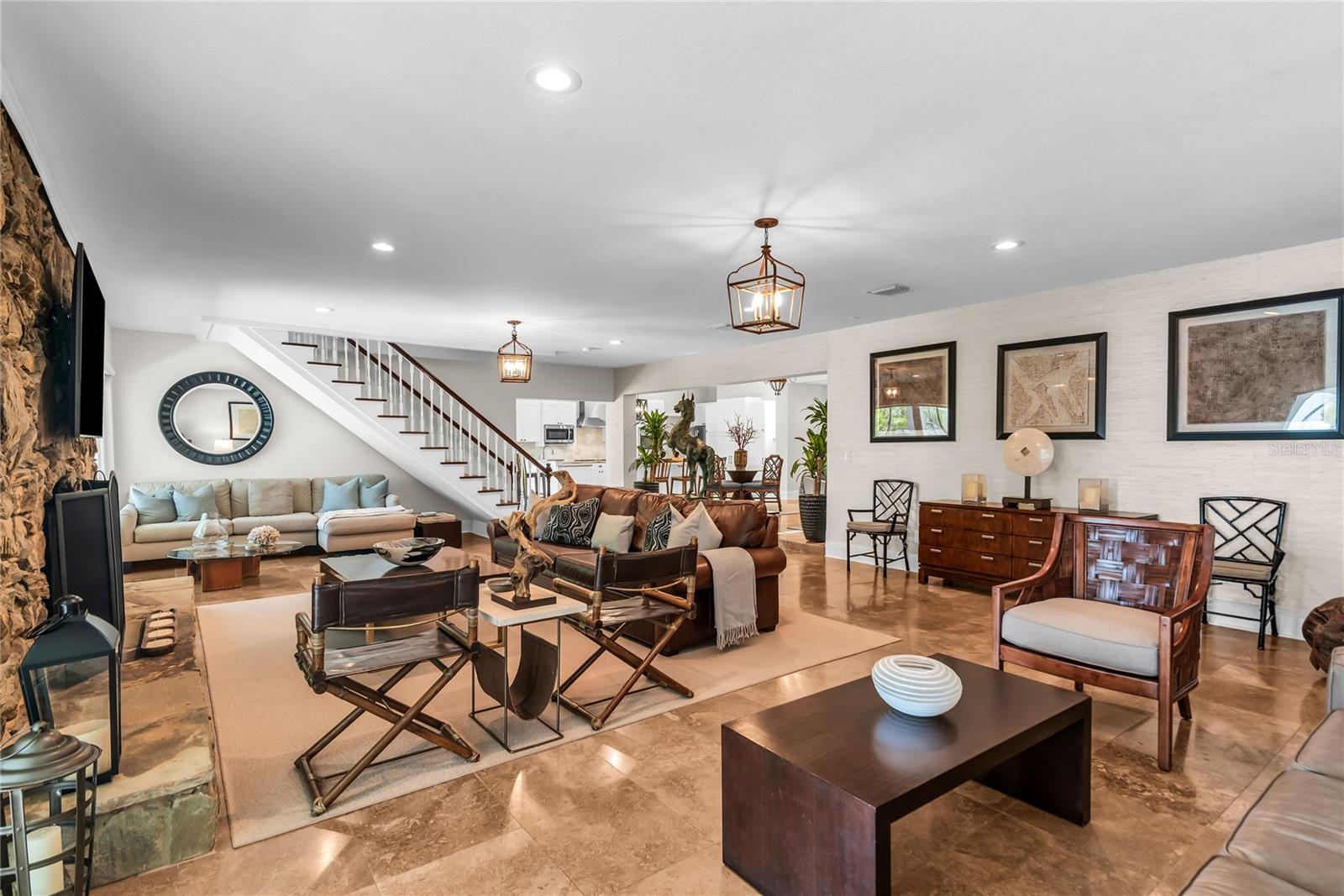 LIVINGSTON - Residential