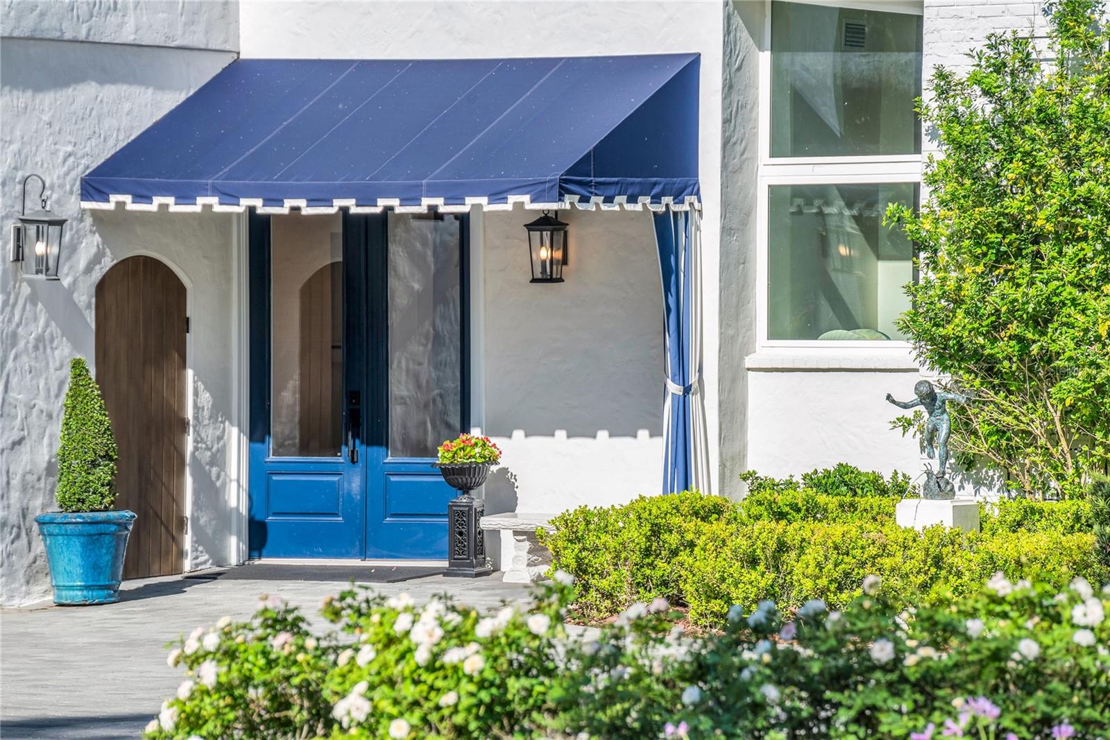 LIVINGSTON - Residential