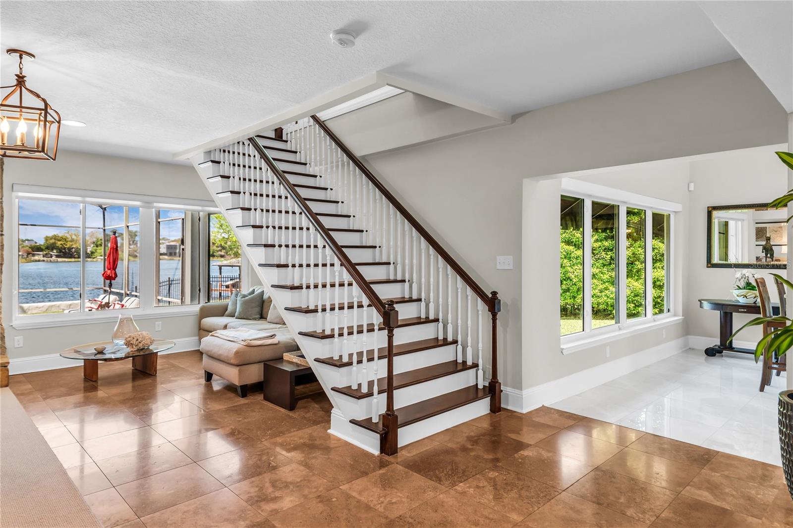 LIVINGSTON - Residential