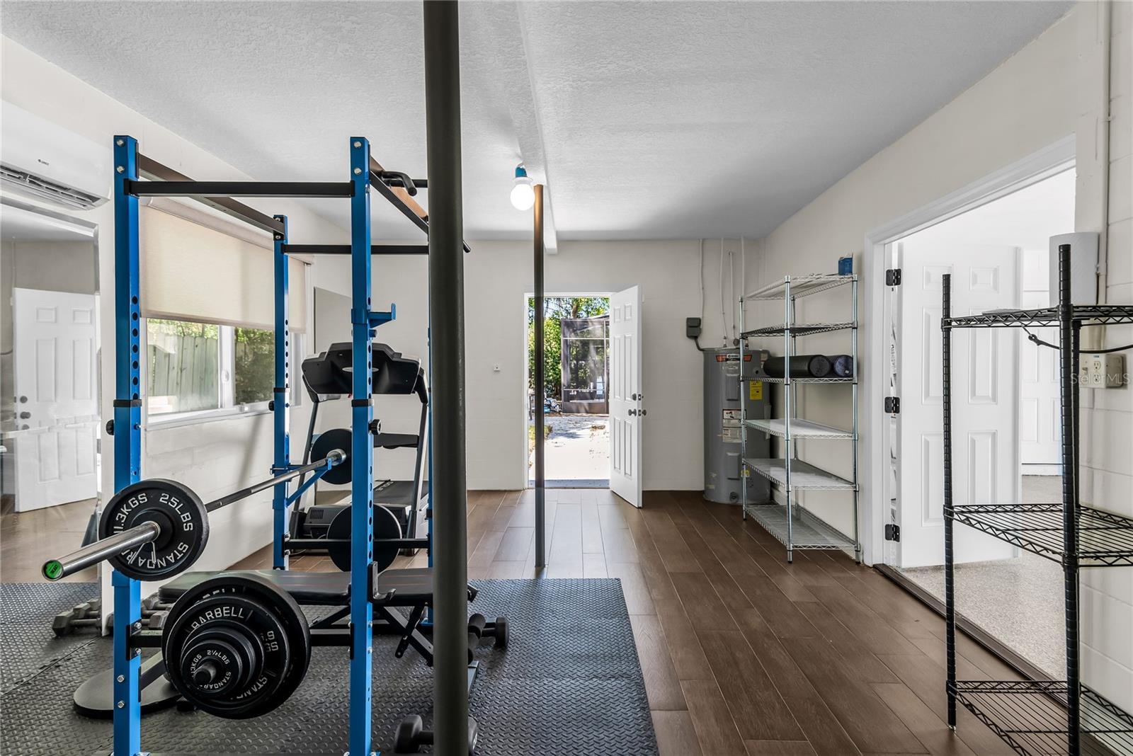 LIVINGSTON - Residential