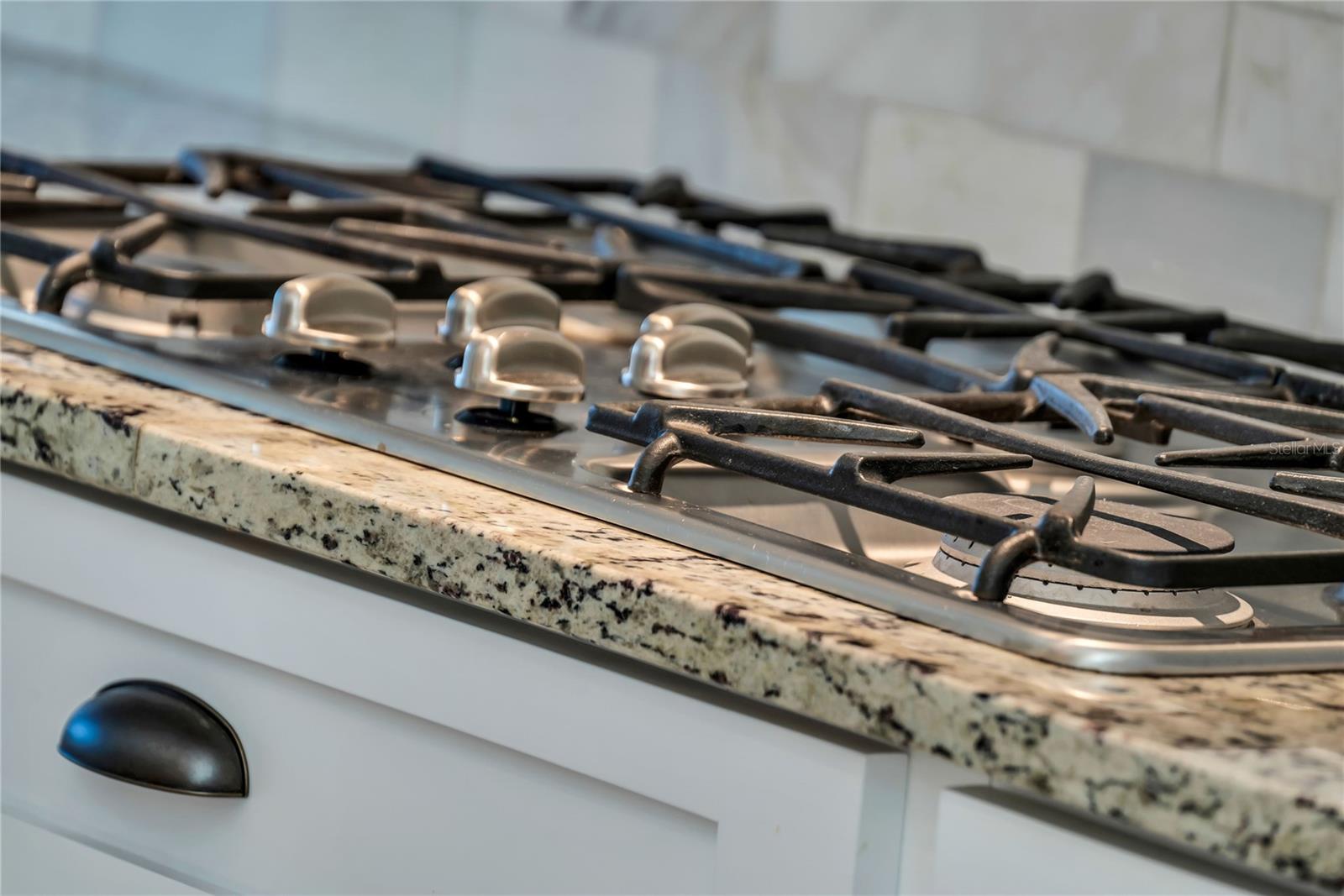 LIVINGSTON - Residential