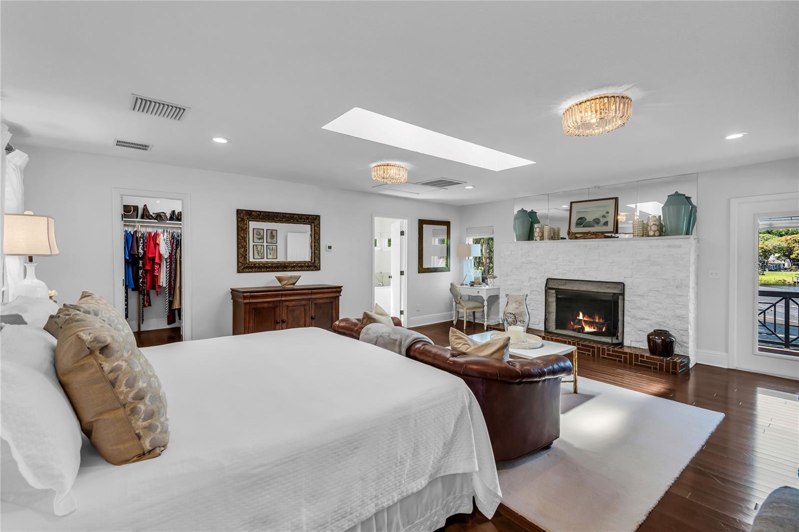 LIVINGSTON - Residential