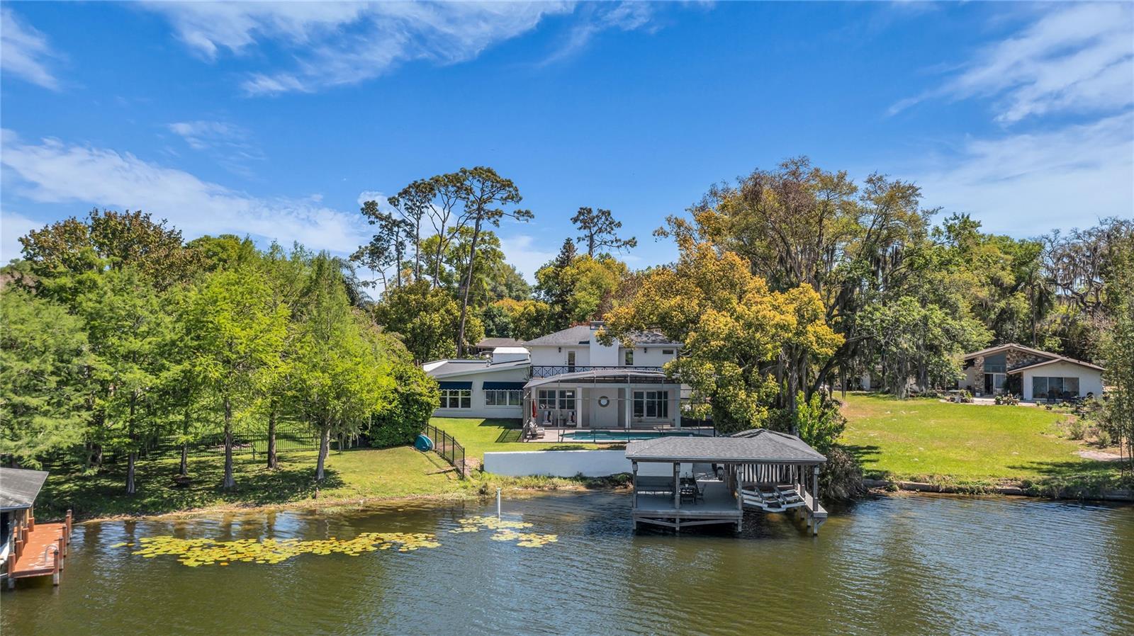 LIVINGSTON - Residential