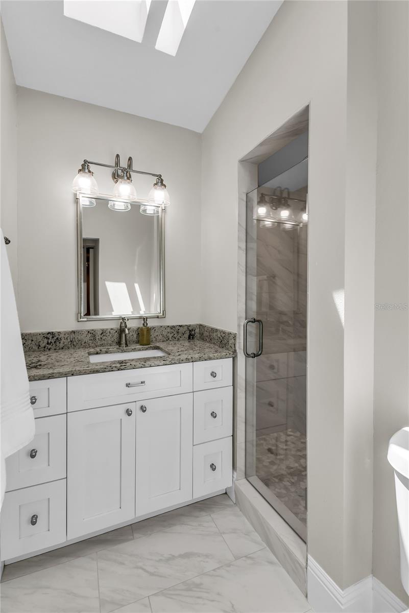 LIVINGSTON - Residential