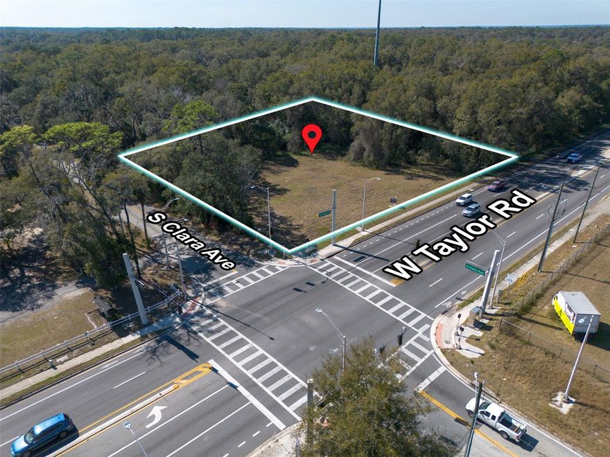 Highly visible signalized corner. This B-5 (Heavy Commercial) zoned corner parcel is located at a signalized intersection with a traffic count of approximately 25,000 cars per day.  This site is perfectly suited for a variety of high demand uses including automobile related, convenience store with gas pumps, fast food or casual dining restaurant, delivery hub or retail with need of on-site display.  This is a rapidly developing commercial area with increasing traffic and demand.  The site is partially cleared.  This property has high visibility to passing traffic and has flexible options for customization to suit your specific needs.