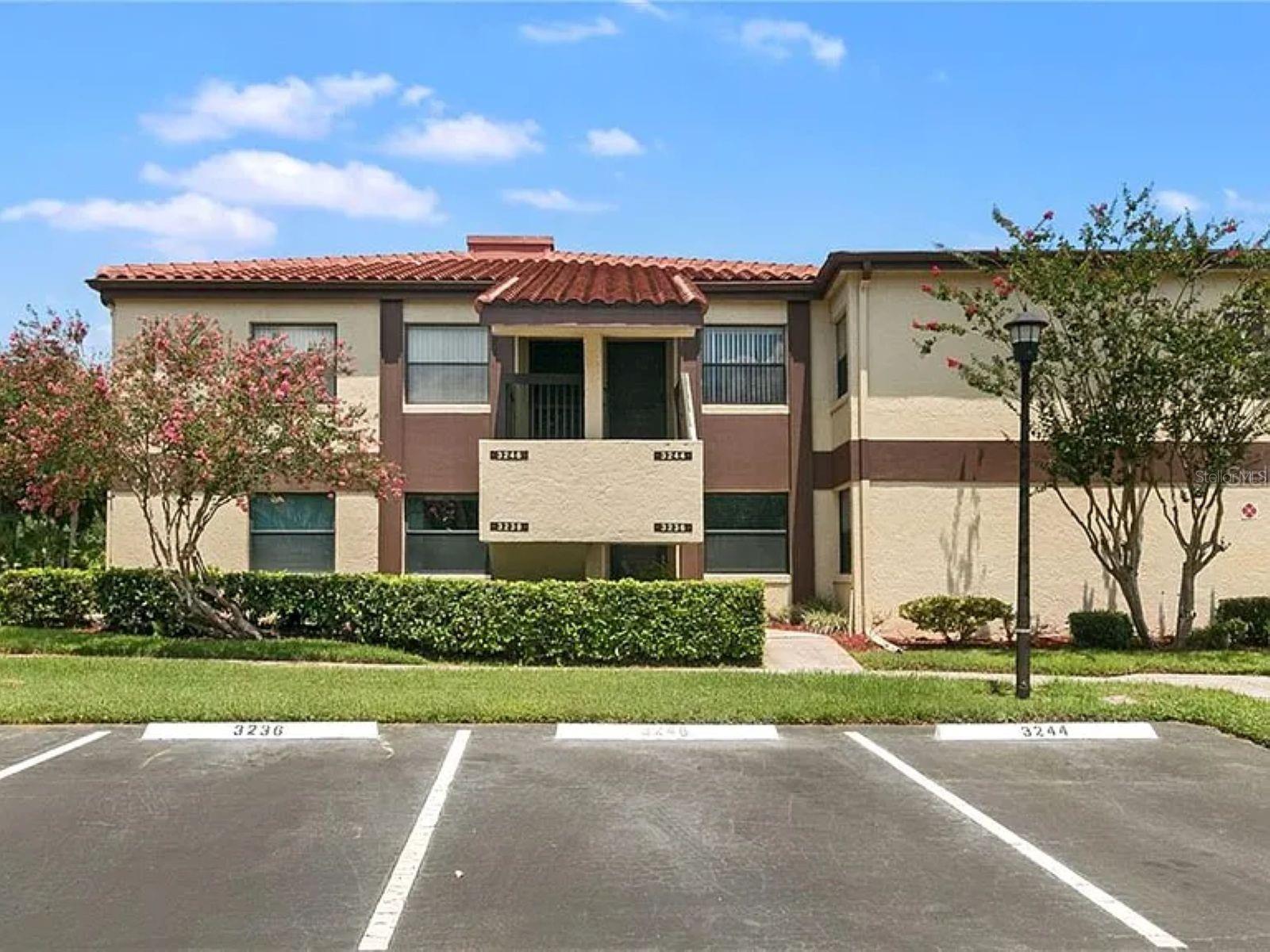 SECOND/TOP floor condo in beautiful Ventura Country Club and its 18hole Golf Course, swimming pools, fitness center, restaurant, tennis courts, park areas, lots of wonderful amenities, Condo features split plan with a master suite with walking closet and Master Bathroom. A fully screened balcony perfect for morning coffees and sunset drinks. All appliances are included. A Must see---convenient location to airport, downtown Orlando, medical city, universities and The Florida Mall. As you pass through the 24hr attended security gate at the main entrance off of Curry Ford Rd you will immediately feel all work, traffic and noise toning down just to experience the beauty of the grounds which are beautifully landscaped and designed. You will note and embrace the resort style living and all this property have to offer, Book your appointment to walk through it all.