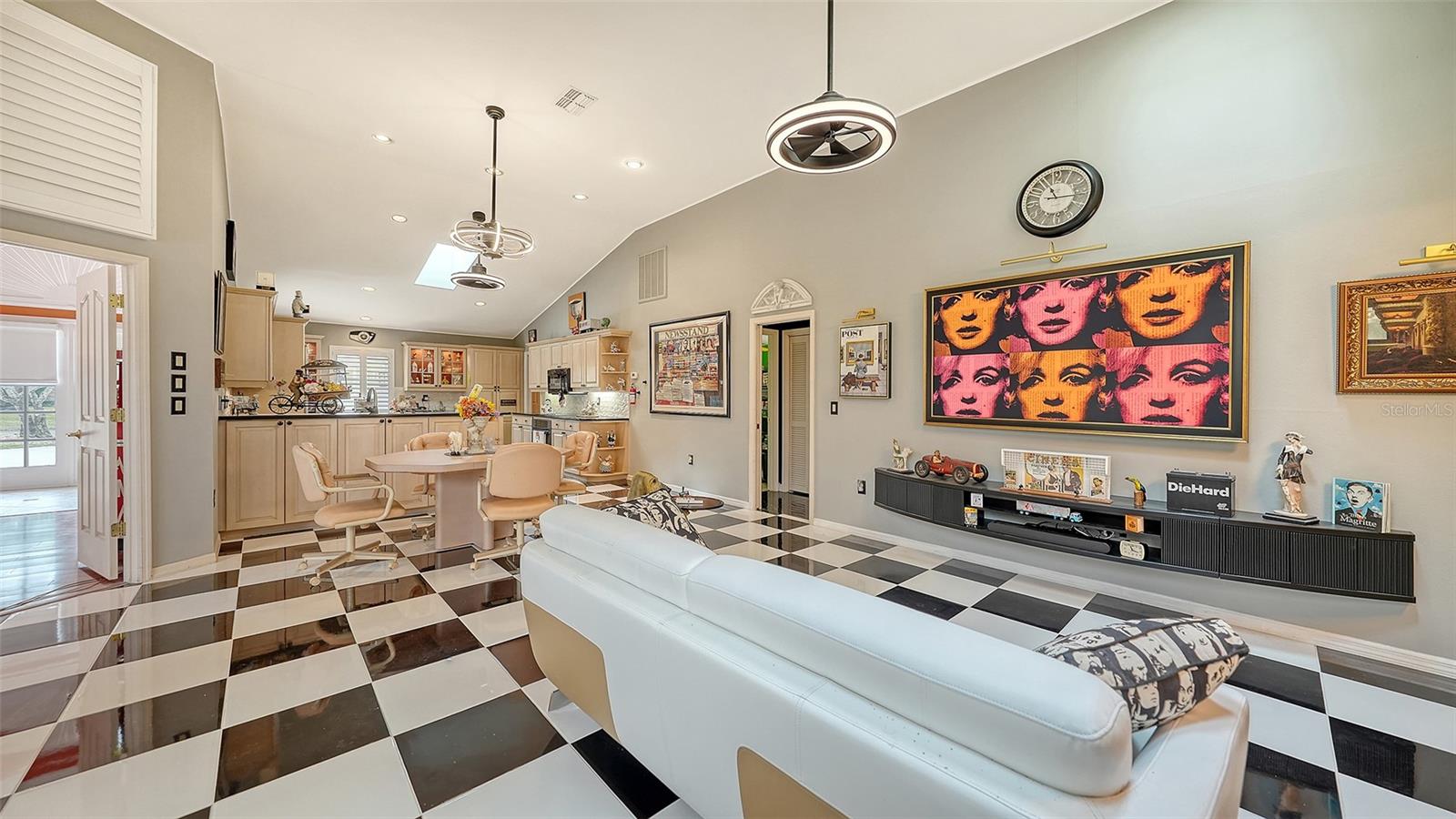 BENT TREE VILLAGE - Residential