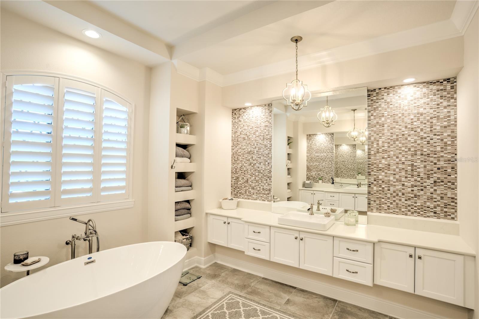 MAGNOLIA FARMS - Residential