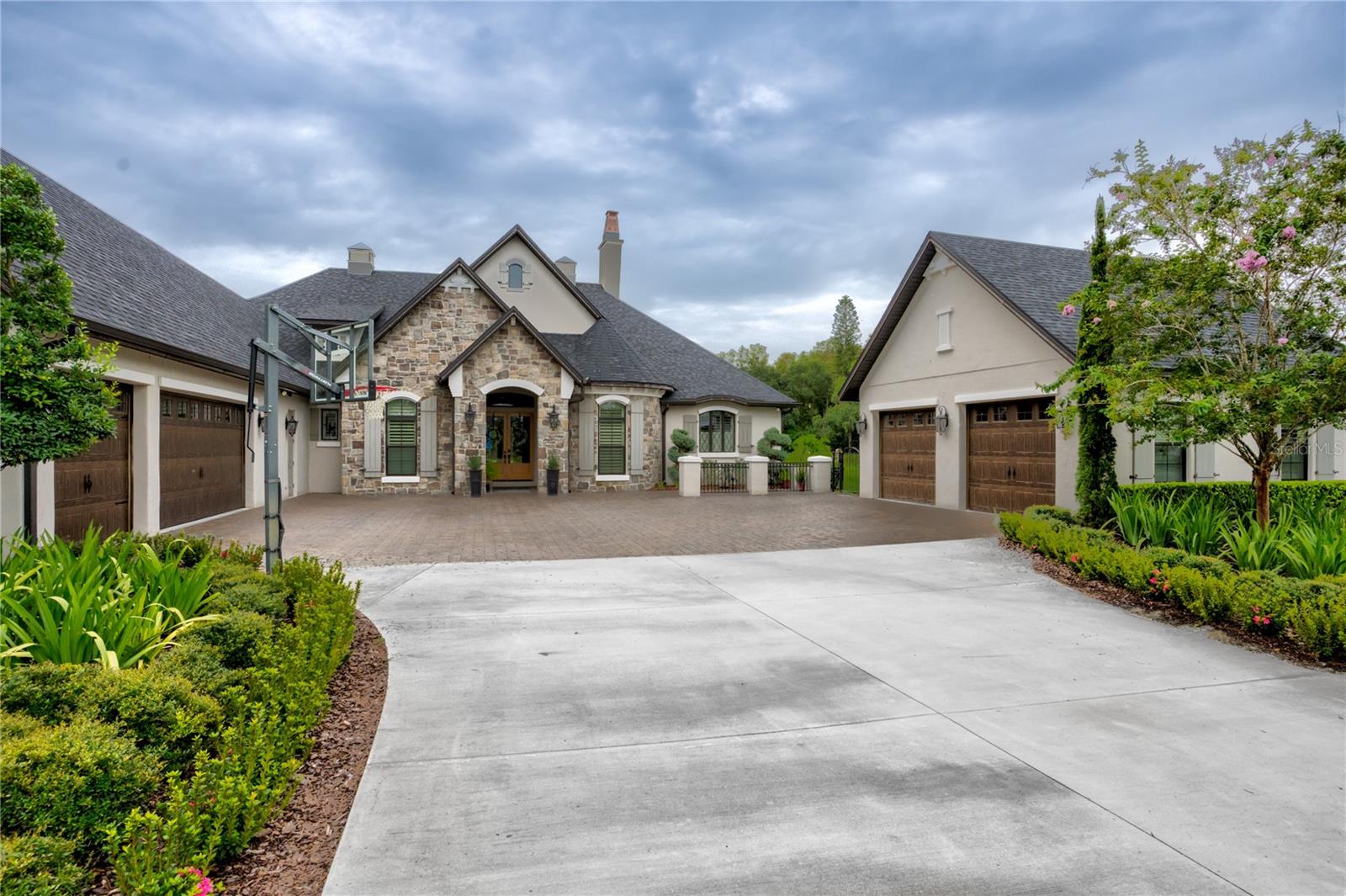 MAGNOLIA FARMS - Residential