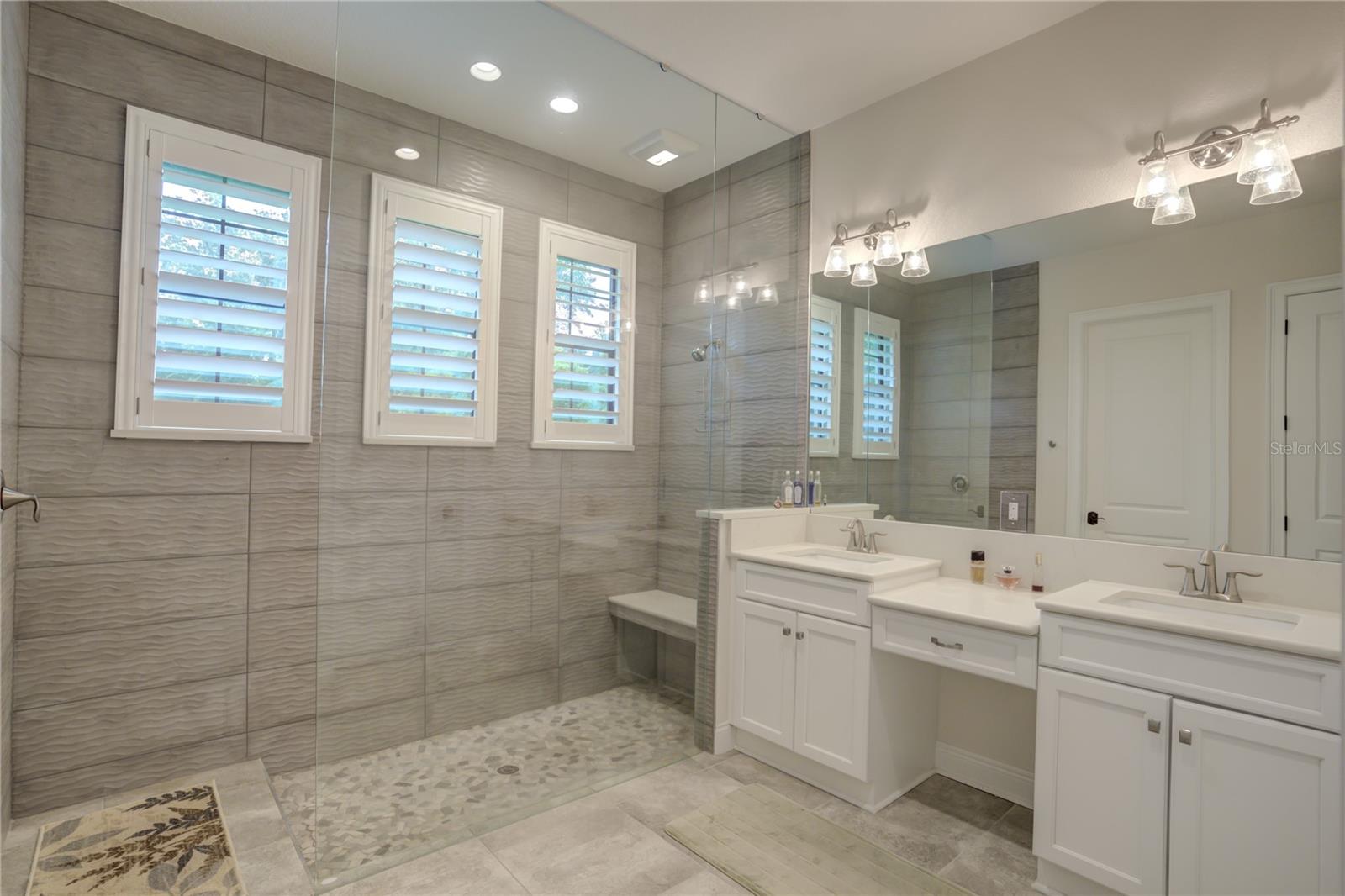 MAGNOLIA FARMS - Residential