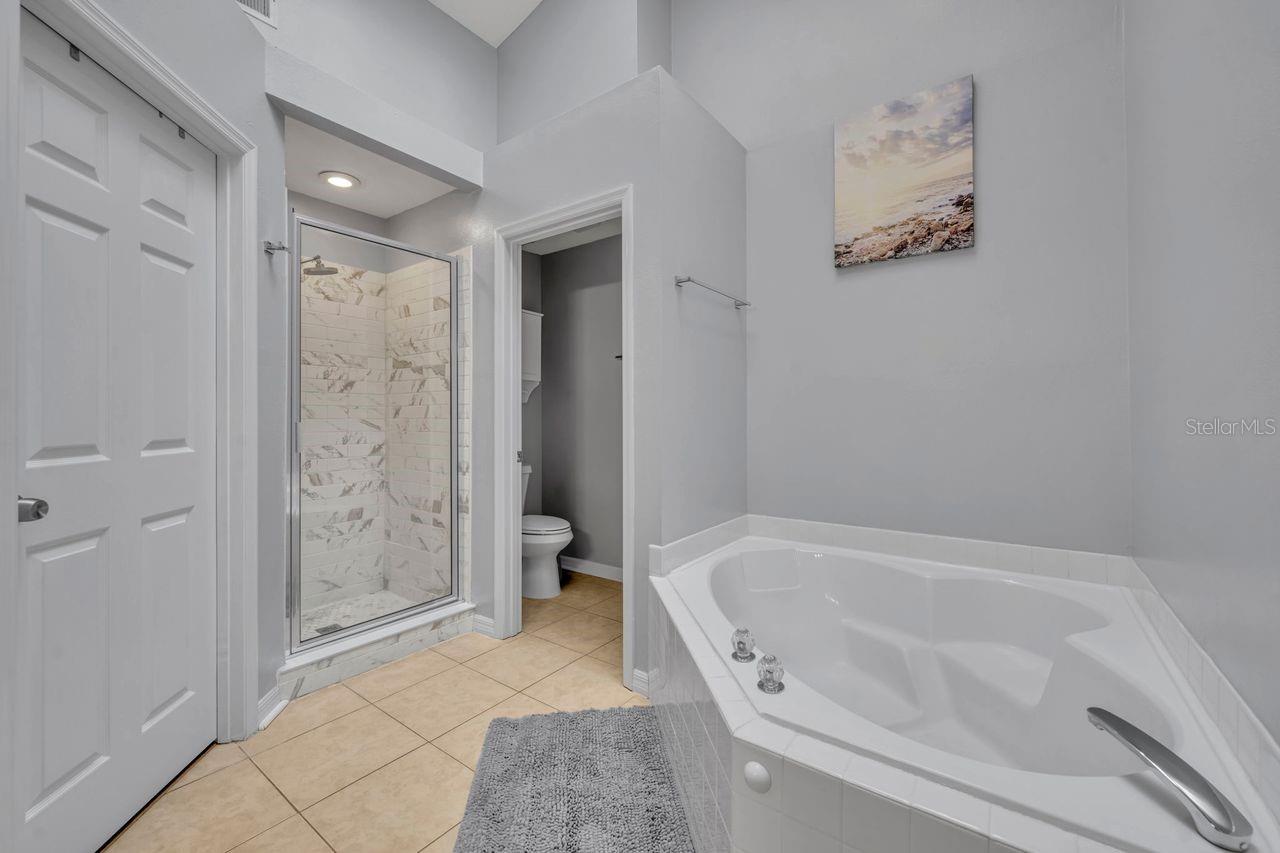 HIGHLANDS OF LAKE MARY - Residential