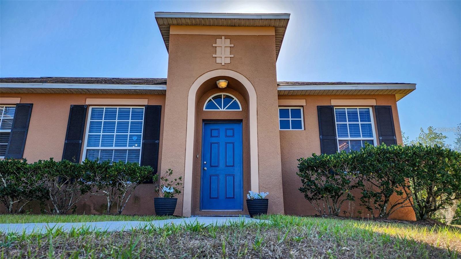 Discover this beautiful 4-bedroom, 2-bath home in the desirable Poinciana Village Community. The low HOA covers cable, internet, pool, basketball court, clubhouse, and fitness center. Sitting on an 8,712 sq ft lot, the property offers endless gardening possibilities. Relax in the spacious family room with tranquil creek views and no rear neighbors for added privacy.
The kitchen is fully equipped with appliances, while the primary suite boasts a walk-in closet, dual sinks, soaking tub, and separate shower. Three additional bedrooms and central HVAC complete the layout.
This home is move-in ready with brand-new carpet, windows, and patio screens (installed April 2023). The roof is original but in excellent condition with no leaks.
Don’t wait—schedule a showing today and bring your offers!