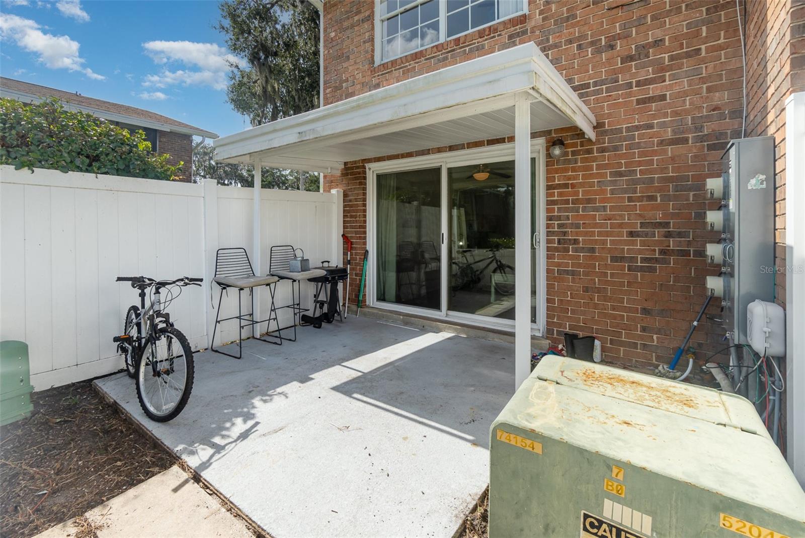 LEESBURG OAKHURST AT LEESBURG CONDO - Residential